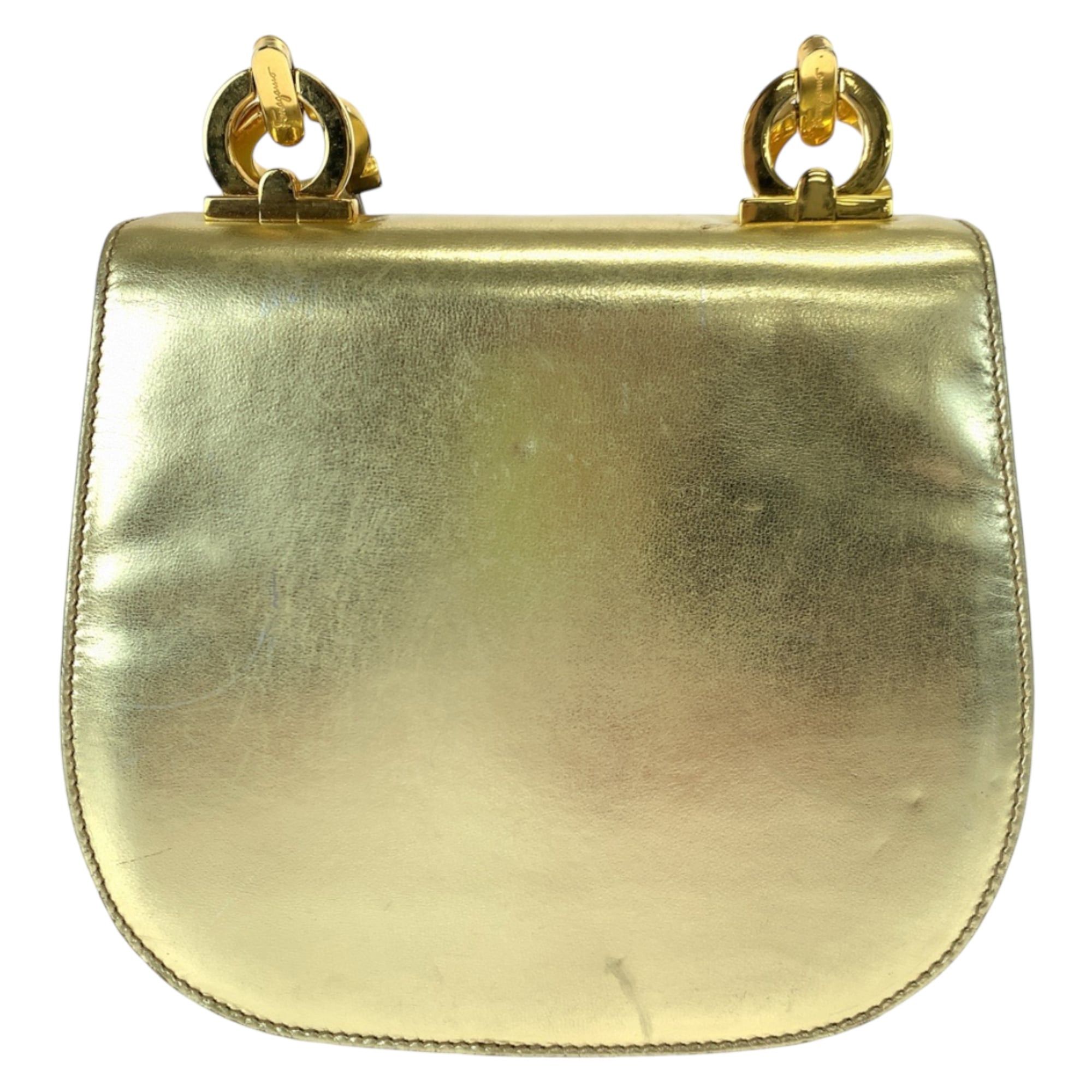 Salvatore Ferragamo Salvatore Ferragamo Vintage Gancini Gold Leather Shoulder Bag P213151 for Women Size ONE SIZE - 2 Thumbnail