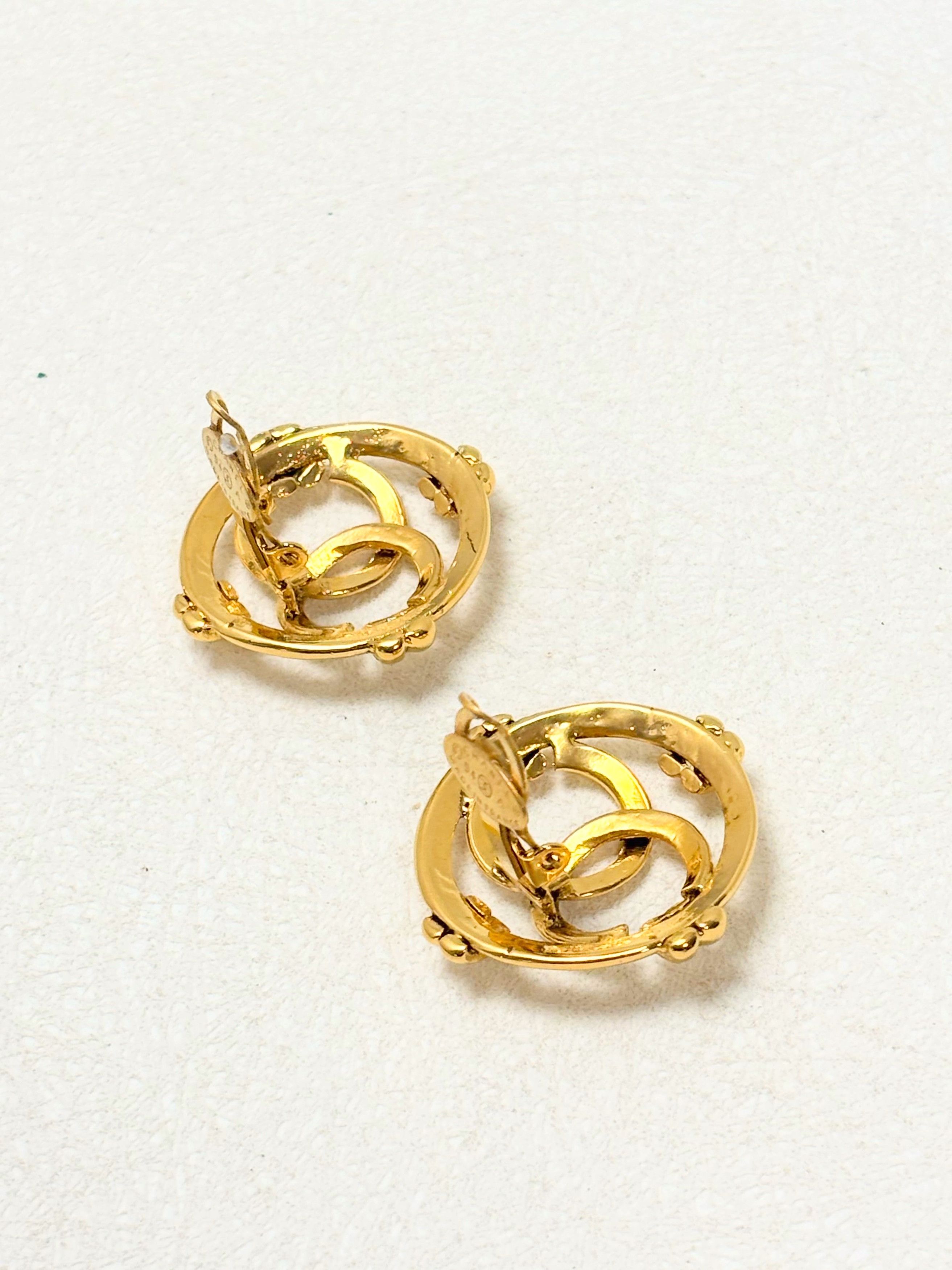 Boucles d'oreilles 1994