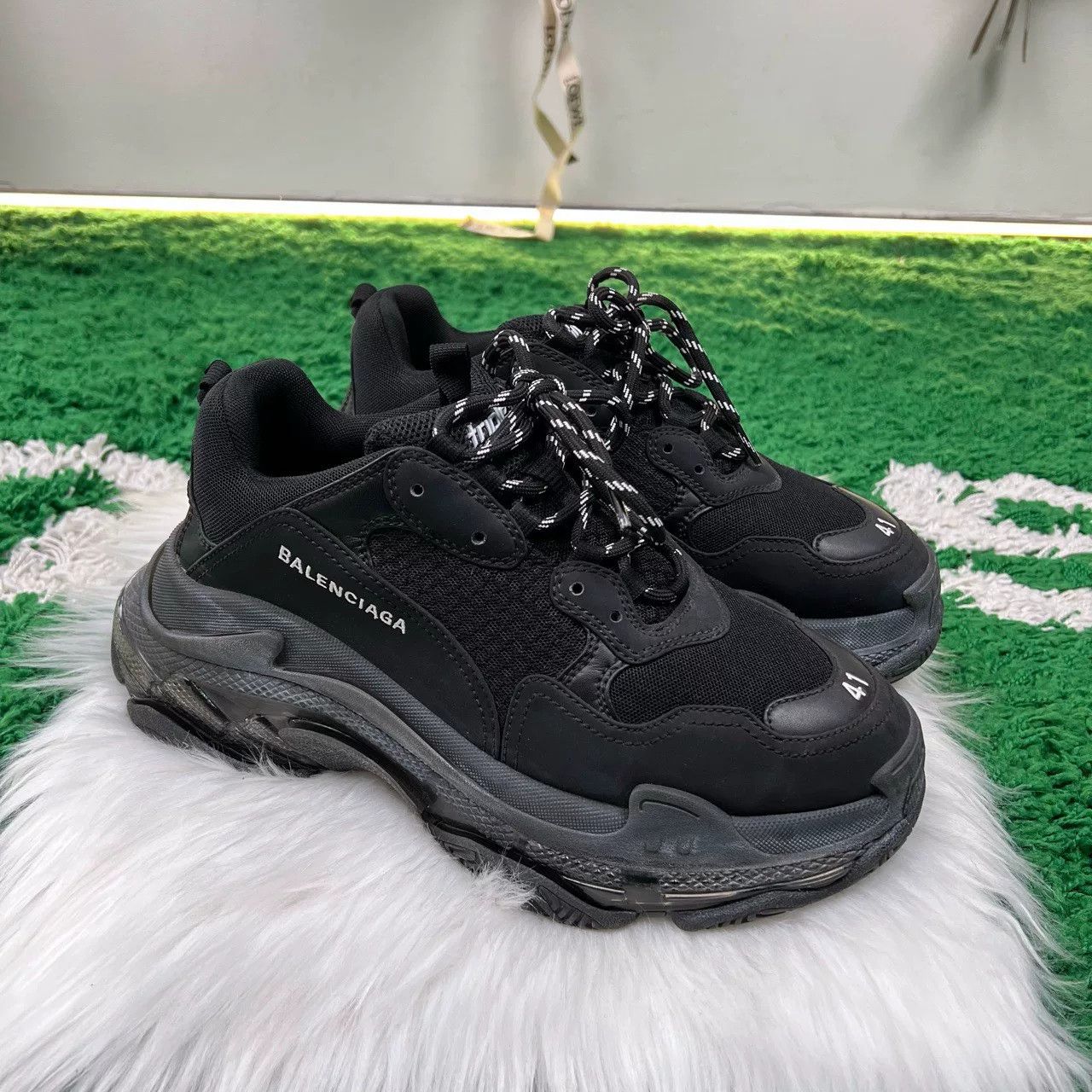 Balenciaga balenciaga triples black casual sneakers Size US 8 / EU 41 - 6 Thumbnail