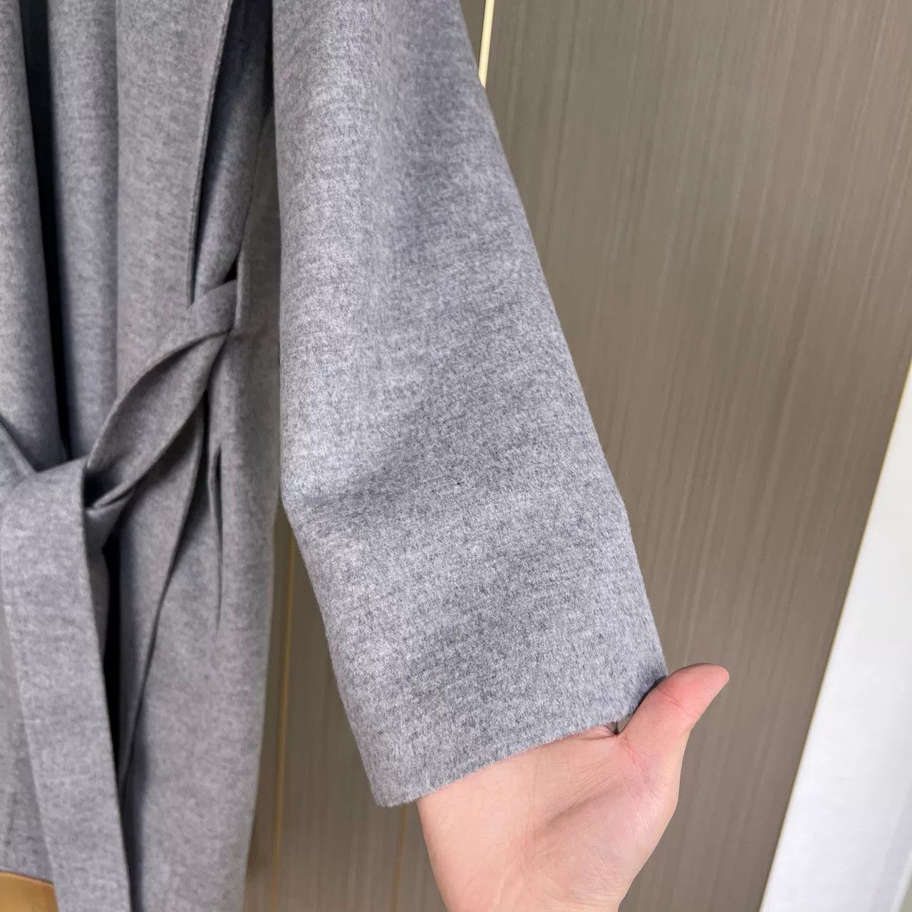 Loewe Loewe Logo Belted Cashmere Coat Size XS / US 0-2 / IT 36-38 - 6 Thumbnail