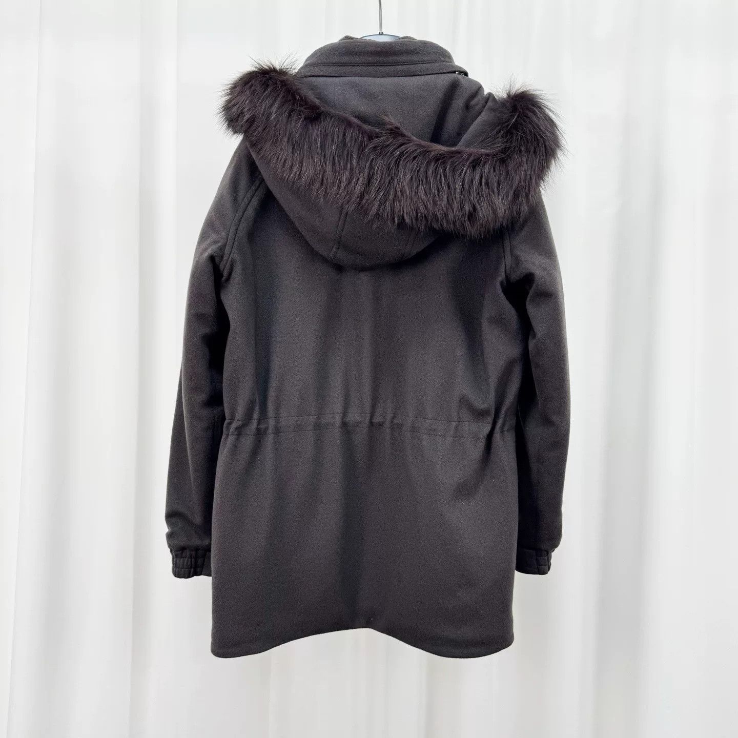 Loro Piana luxurious cashmere coat with fur collar Size M / US 6-8 / IT 42-44 - 2 Thumbnail