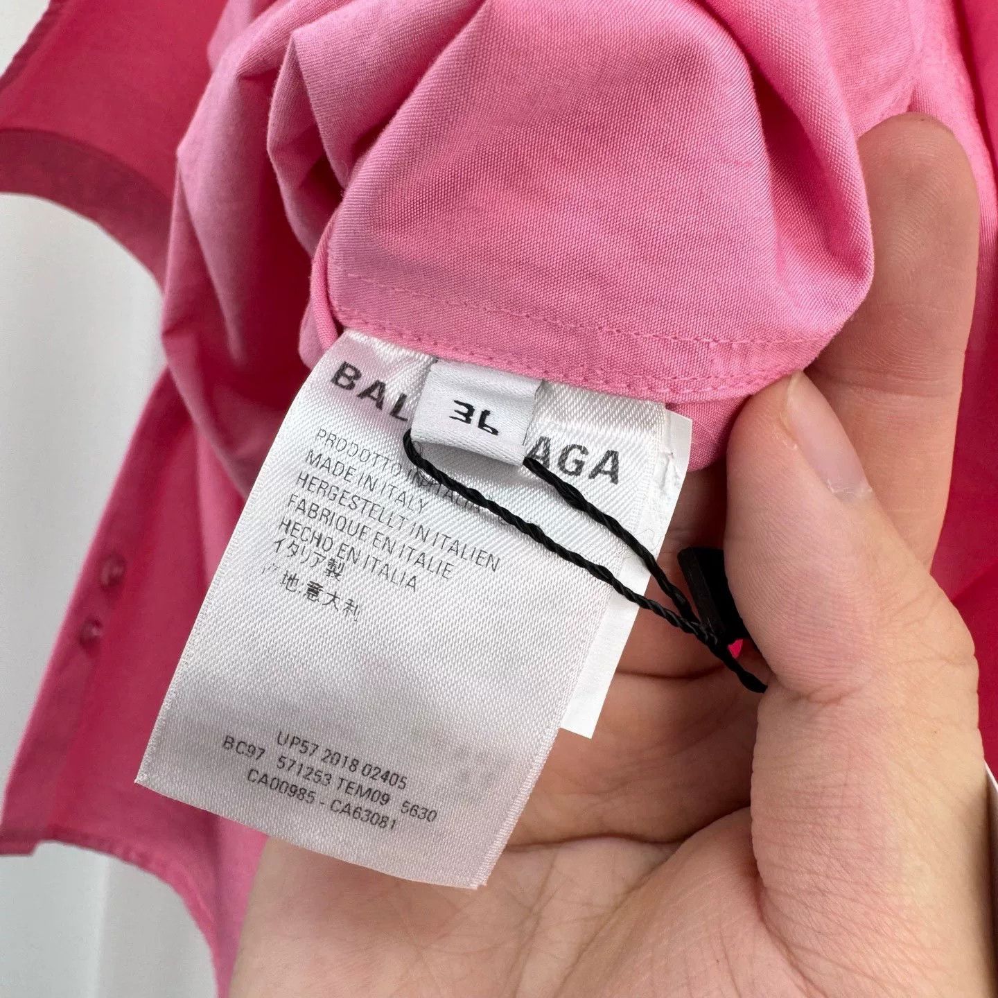 Balenciaga balenciaga pink letter print shirt Size S / US 4 / IT 40 - 6 Thumbnail