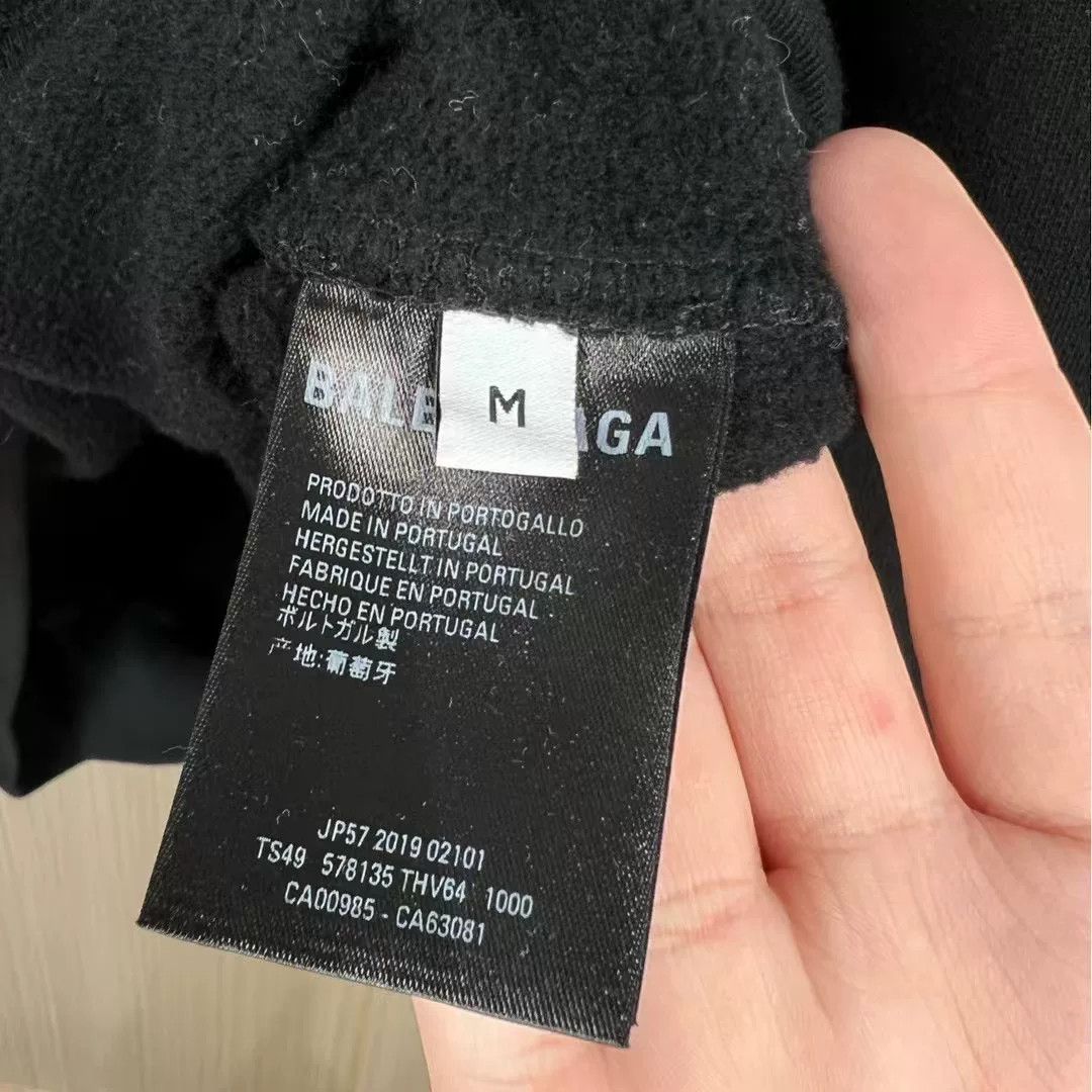 Balenciaga black balenciaga logo print hoodie Size US M / EU 48-50 / 2 - 7 Thumbnail