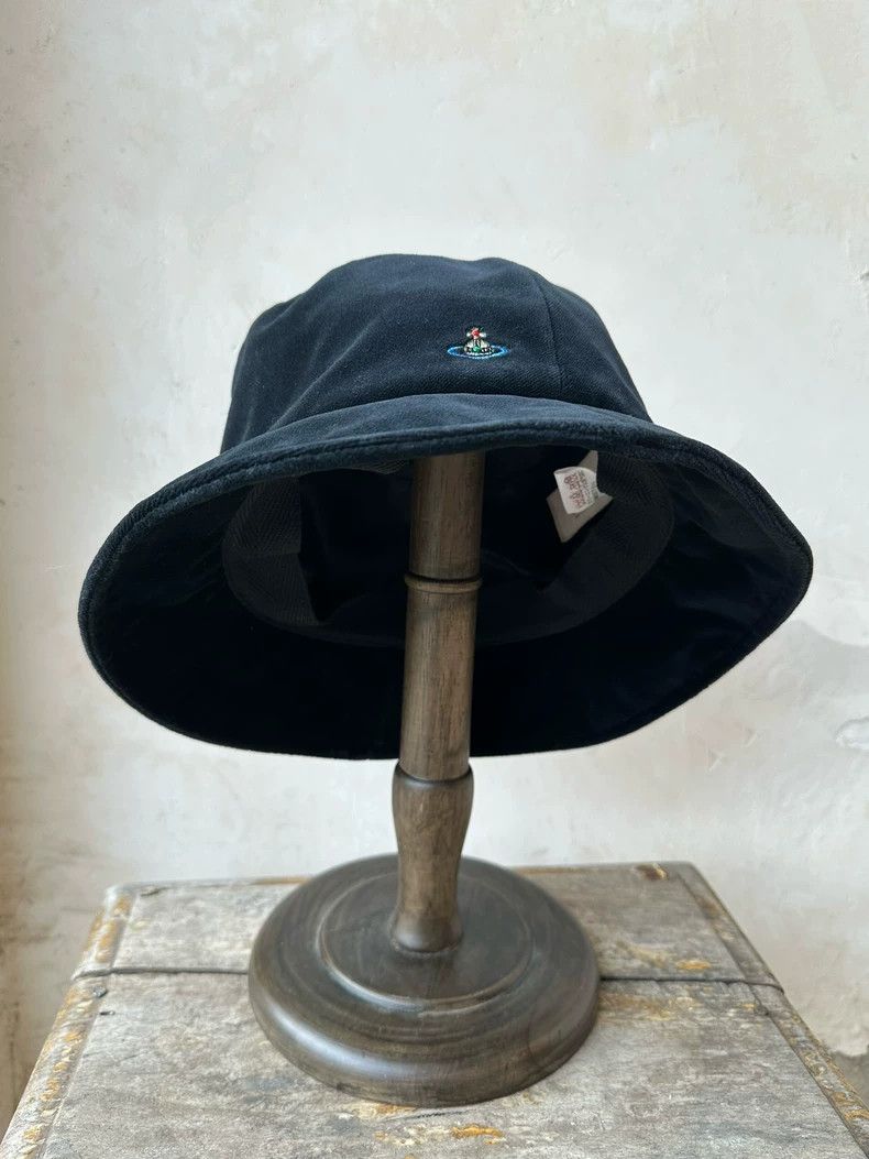 Vivienne Westwood Vivienne Westwood 90s Black Bucket Hat Size ONE SIZE - 2 Thumbnail