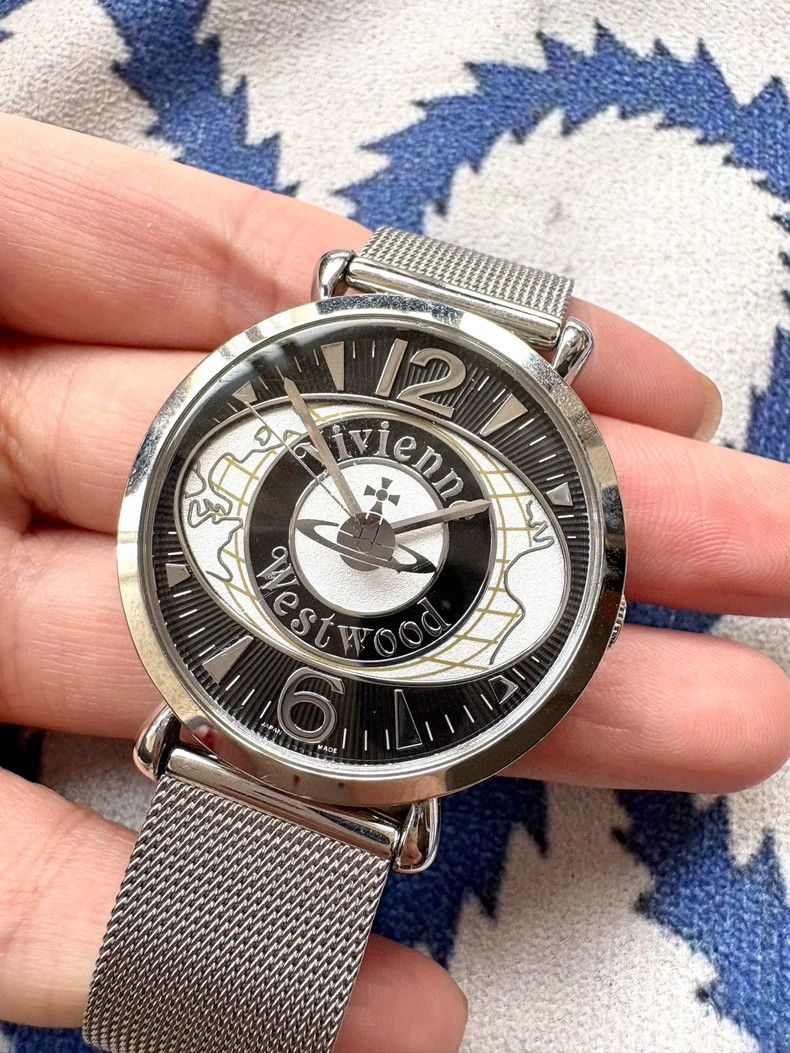 Vivienne Westwood Vivienne Westwood Silver Saturn Watch Size ONE SIZE - 7 Thumbnail
