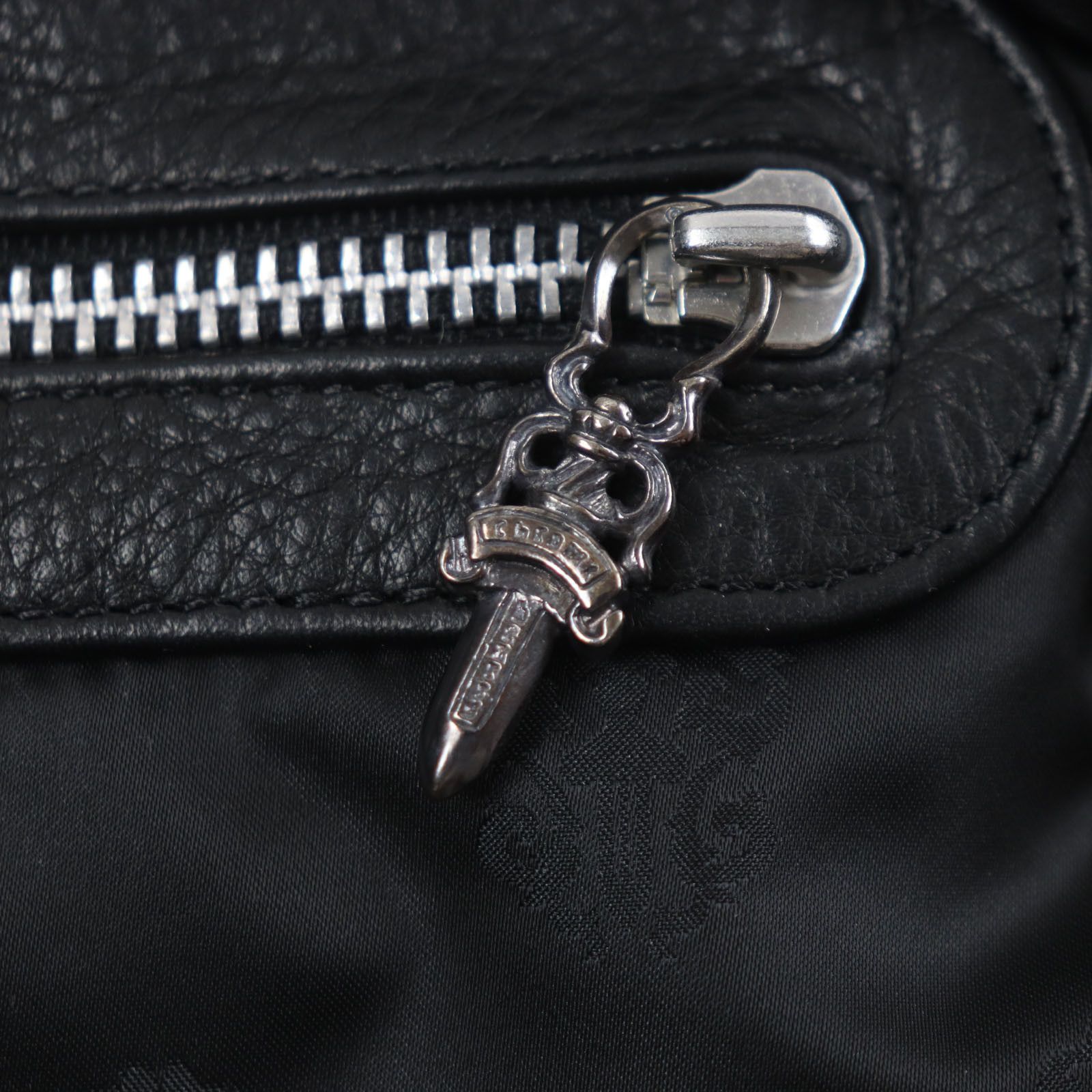 Chrome Hearts Other CHROME HEARTS G BENSIMONE Leather Shoulder Bag Leather Shoulder Bag DUTY FREE for USA Size ONE SIZE - 13 Thumbnail