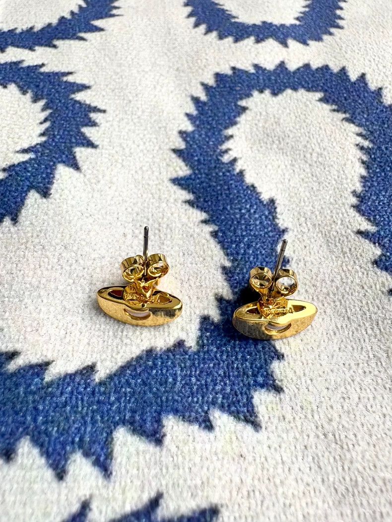 Vivienne Westwood Vivienne Westwood White Pearl Earrings Size ONE SIZE - 2 Thumbnail