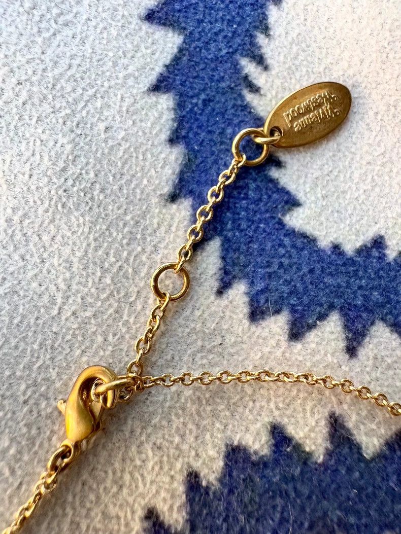 Vivienne Westwood Vivienne Westwood Mother of Pearl Saturn Necklace Size ONE SIZE - 8 Thumbnail