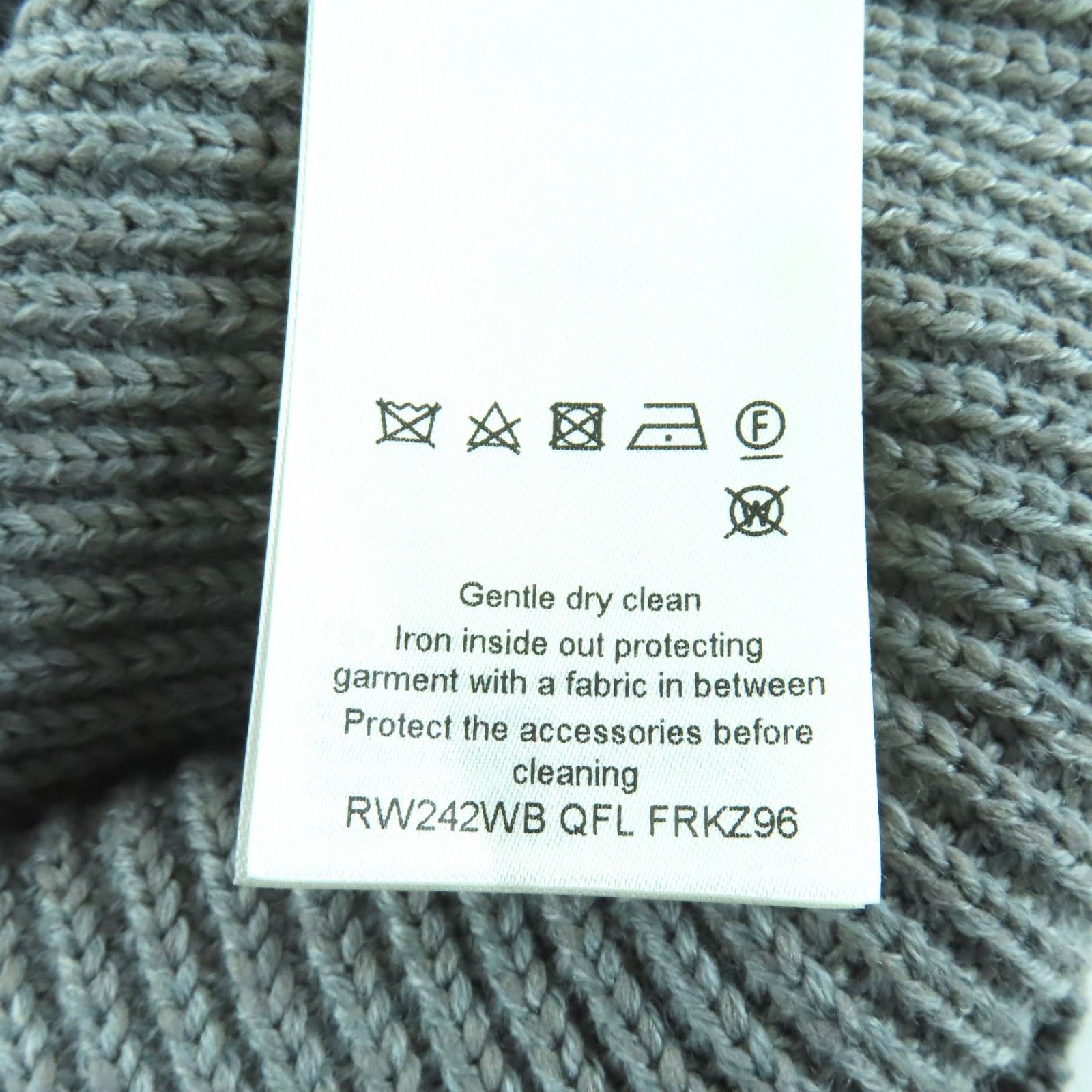 Louis Vuitton Louis Vuitton Louis Vuitton Wool Skirt Others Skirts DUTY FREE for USA Size ONE SIZE - 9 Thumbnail