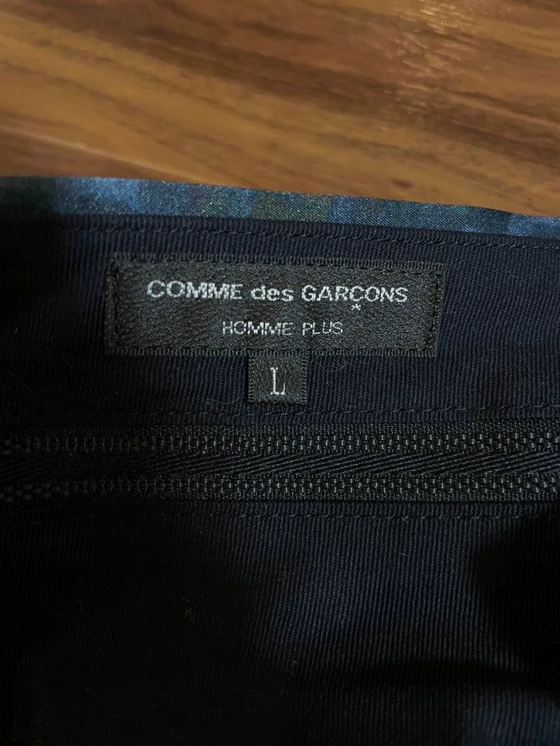 Comme des Garcons Comme des Garcons Asymmetric Shorts Size US 32 / EU 48 - 6 Thumbnail