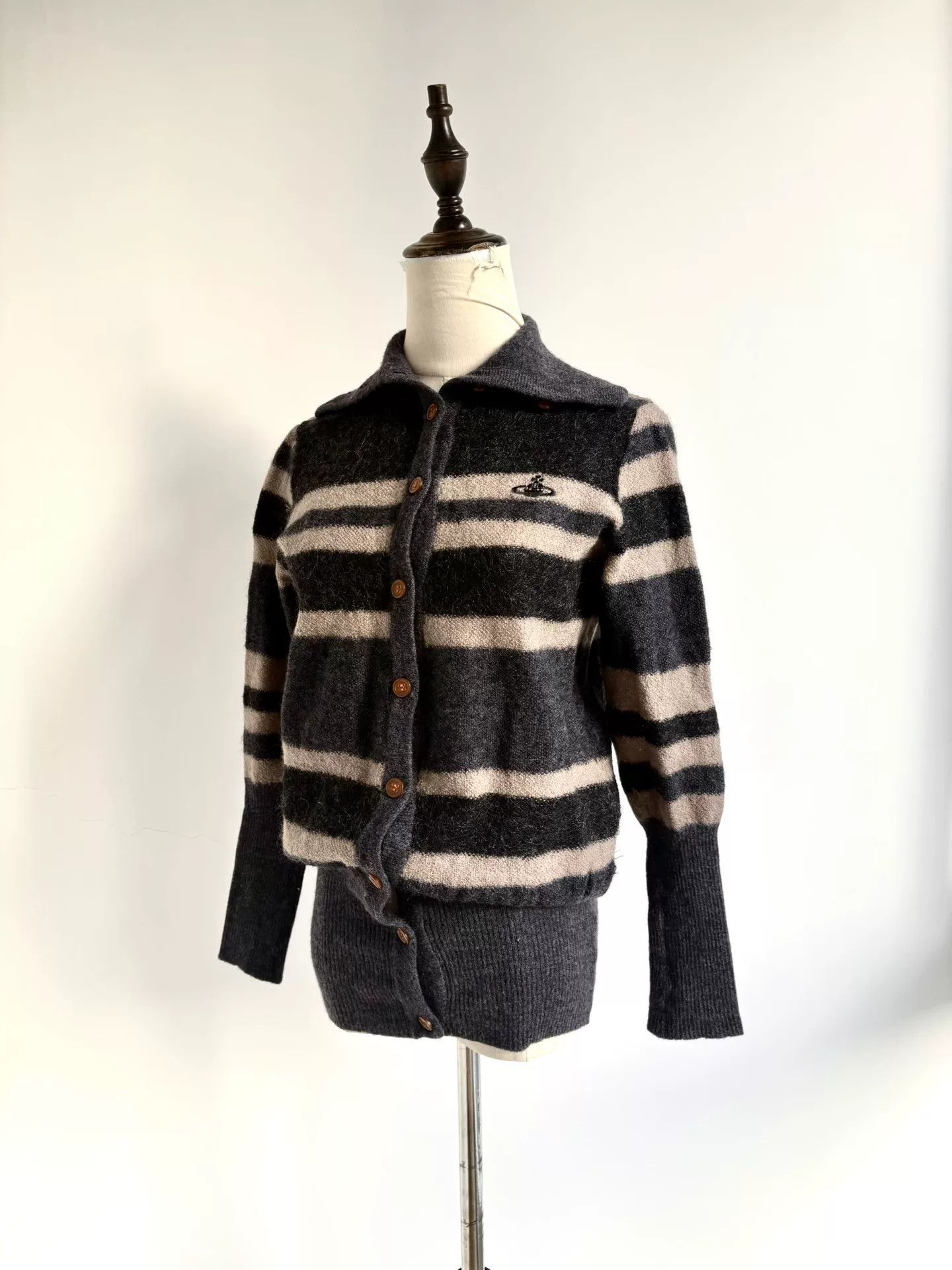 Vivienne Westwood Vivienne Westwood Gray Stripe Wool Jacket Size US S / EU 44-46 / 1 - 5 Thumbnail
