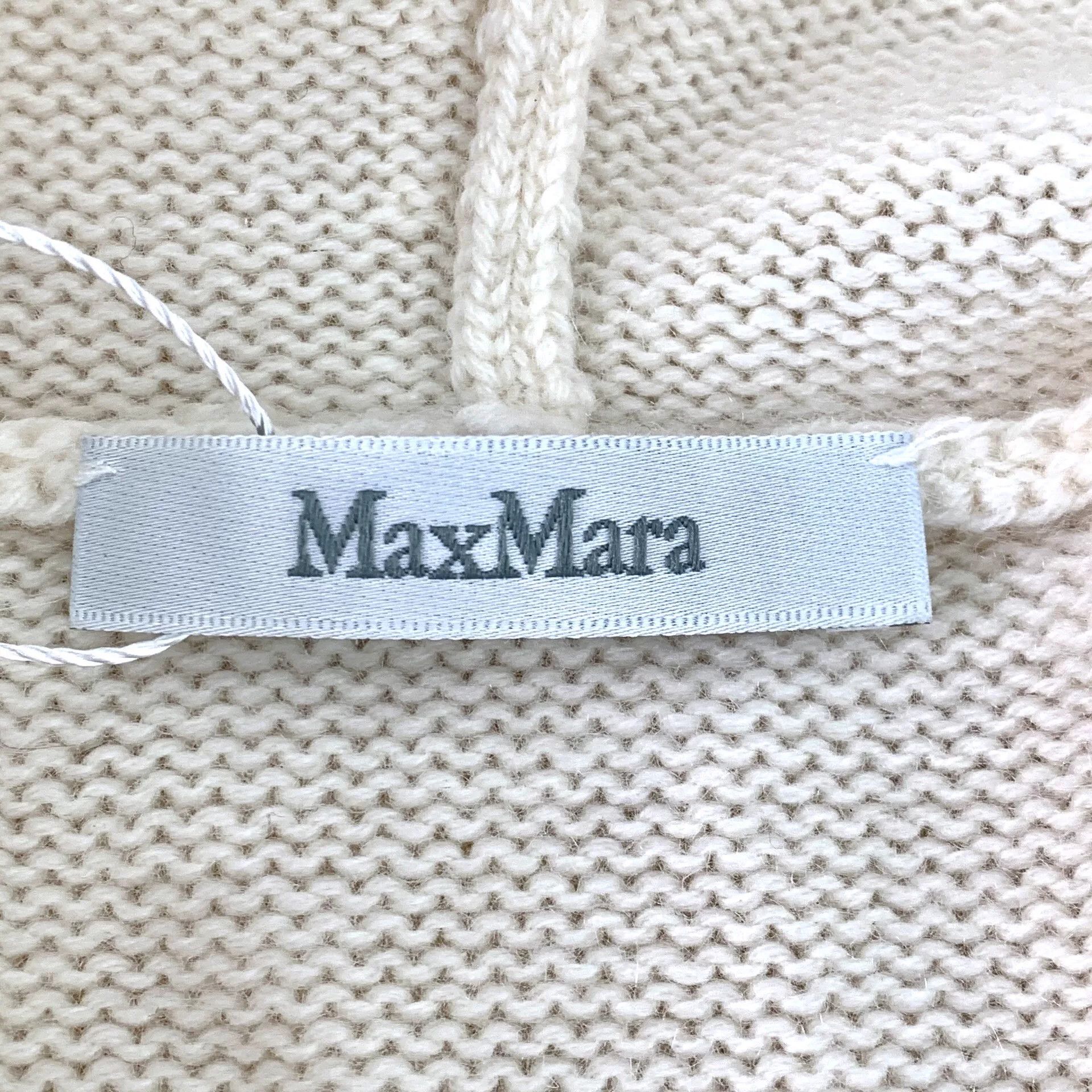 Max Mara beige hooded cable knit sweater XS Size US XS / EU 42 / 0 - 5 Thumbnail