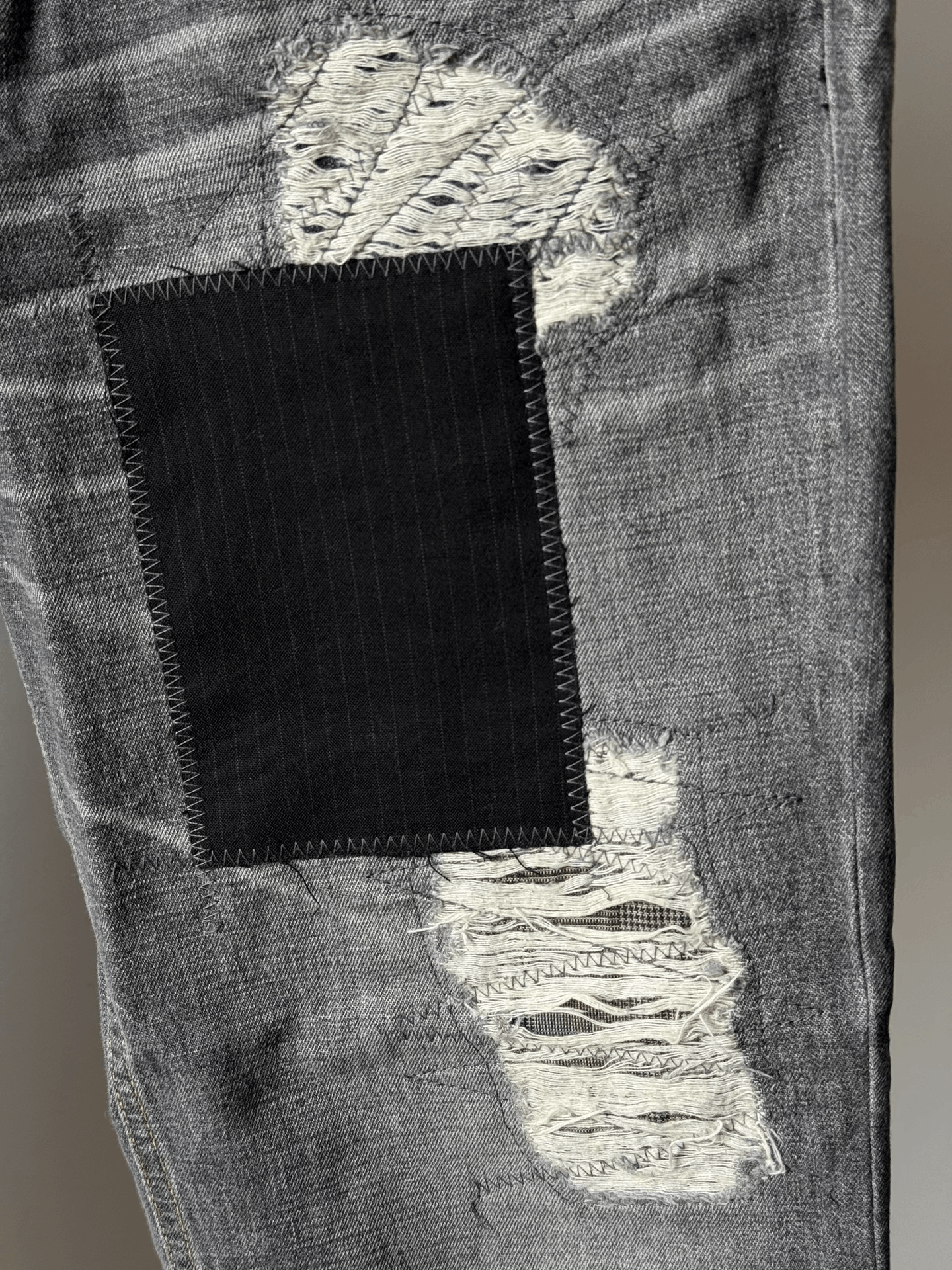 Junya Watanabe junya watanabe patchwork distressed low-rise jeans Size US 34 / EU 50 - 5 Thumbnail