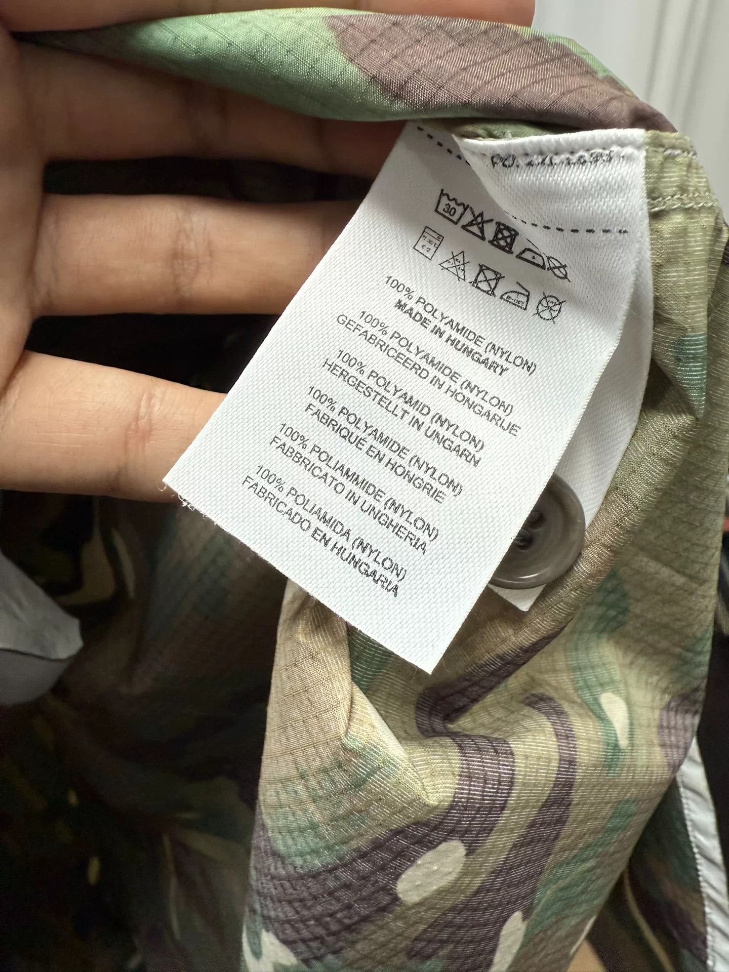 Dries Van Noten dries van noten oversized camouflage shirt Size US S / EU 44-46 / 1 - 8 Thumbnail