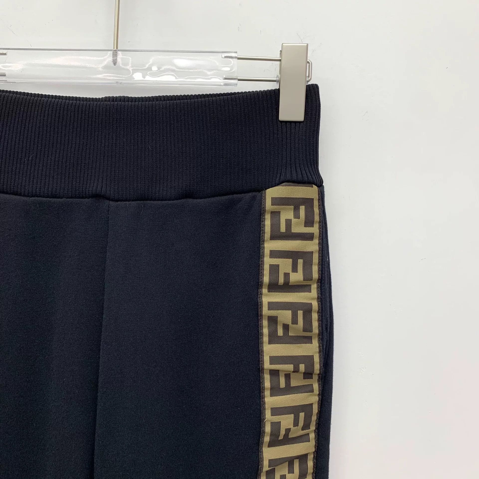 Fendi fendi black side logo cotton jogger pants Size US 38 / EU 54 - 3 Thumbnail