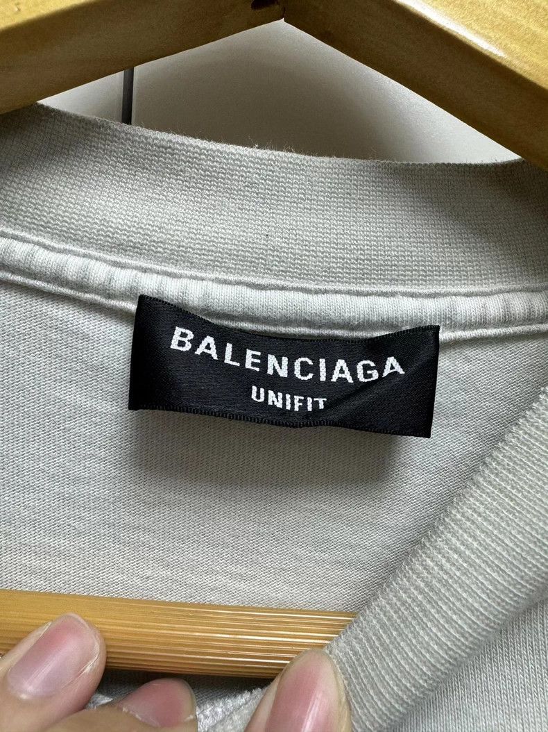 Balenciaga Balenciaga SS22 Rock Band Distressed T-shirt Size US S / EU 44-46 / 1 - 3 Thumbnail