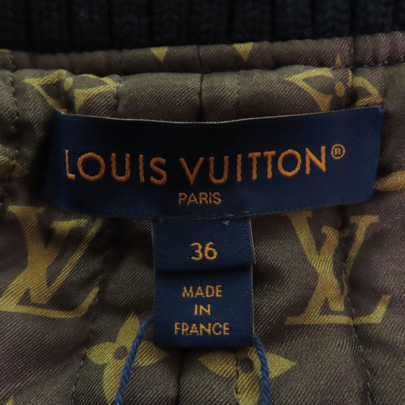 Louis Vuitton Louis Vuitton Louis Vuitton Cotton Jacket Cotton Outerwear 1AC1W8 DUTY FREE for USA Size ONE SIZE - 10 Thumbnail