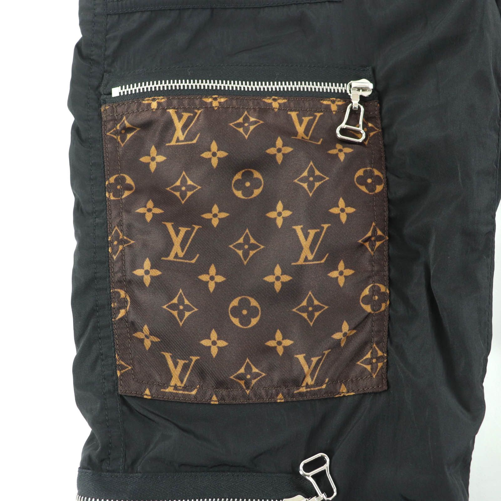Louis Vuitton Louis Vuitton Louis Vuitton Polyester Pants Others Pants DUTY FREE for USA Size ONE SIZE - 7 Thumbnail
