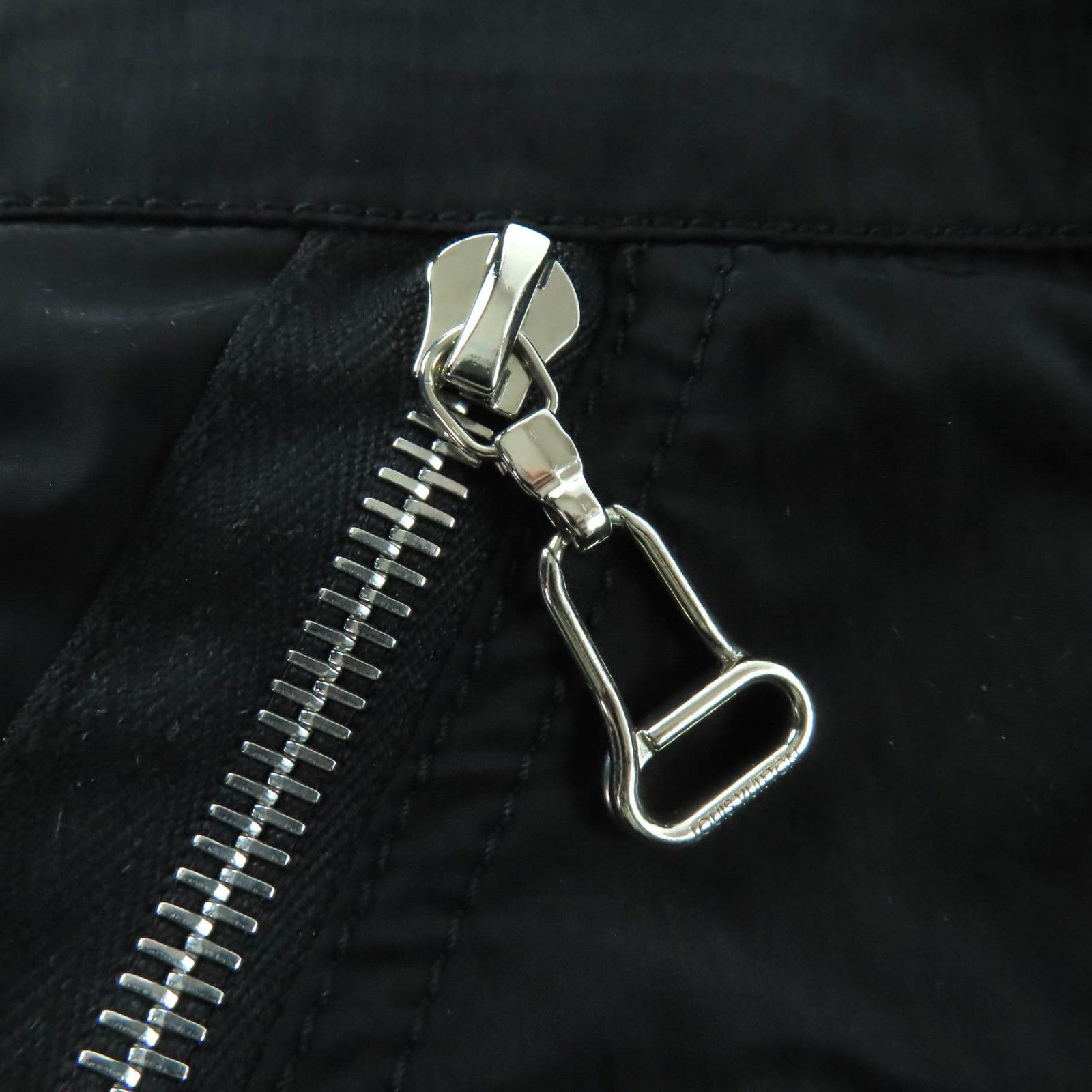 Louis Vuitton Louis Vuitton Louis Vuitton Polyester Pants Others Pants DUTY FREE for USA Size ONE SIZE - 8 Thumbnail