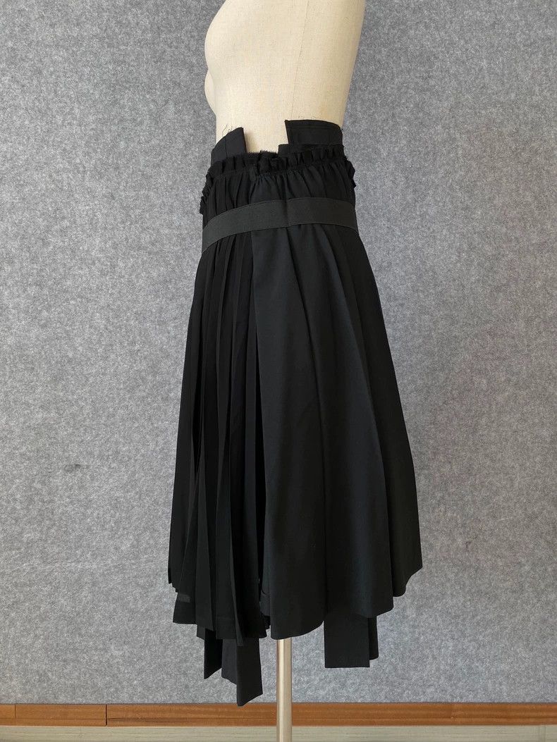Comme des Garcons COMME des GARCONS Asymmetric Pleated Skirt Size US 36 / EU 52 - 4 Thumbnail
