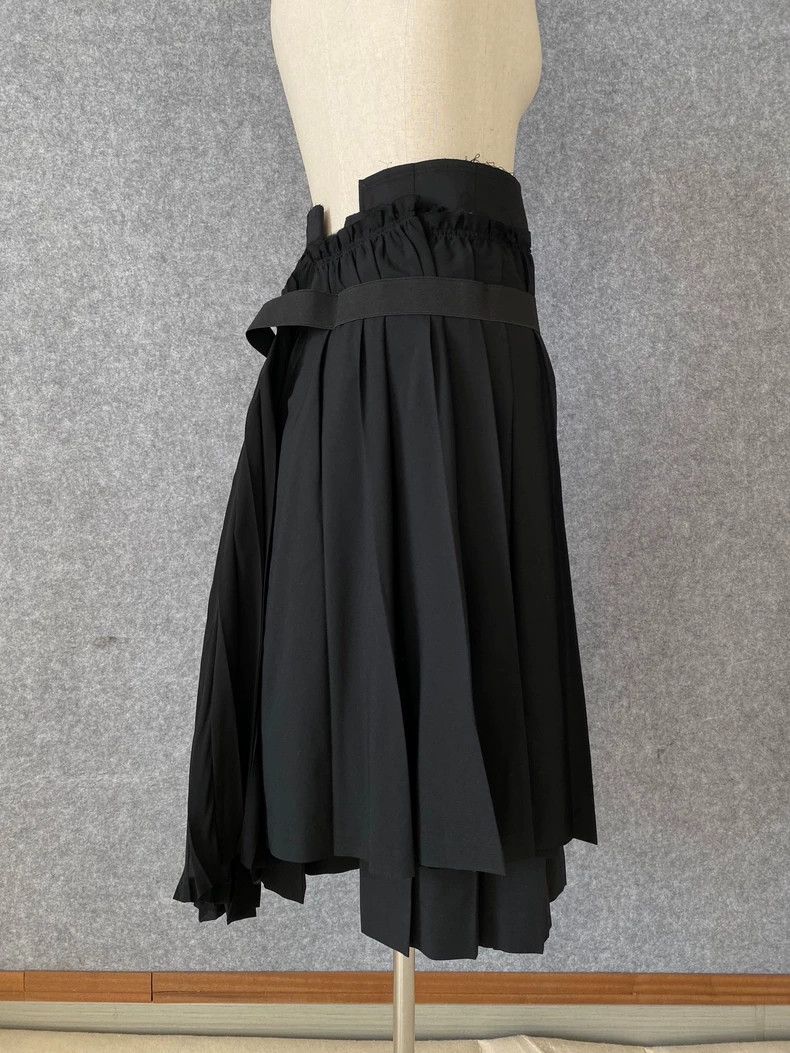 Comme des Garcons COMME des GARCONS Asymmetric Pleated Skirt Size US 36 / EU 52 - 6 Thumbnail