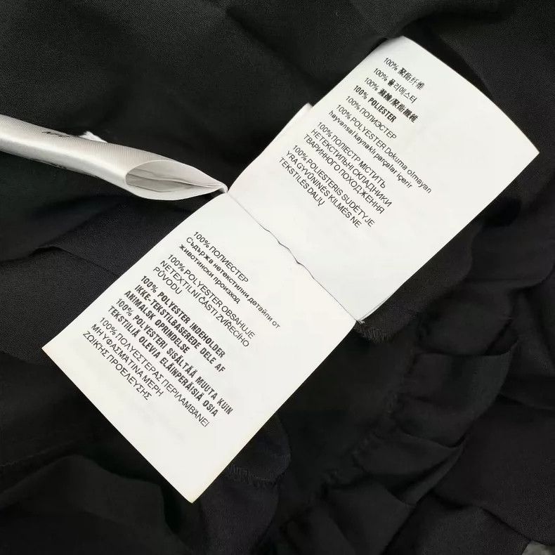 Miu Miu Miu Miu Black Logo Short Sleeve Dress Size US S / EU 44-46 / 1 - 5 Thumbnail