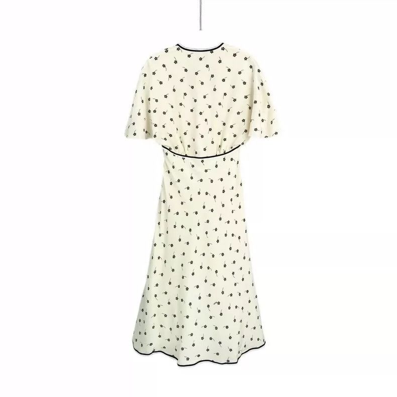 Miu Miu Miu Miu Silk Floral V-Neck Dress Size US 36 / EU 52 - 2 Thumbnail