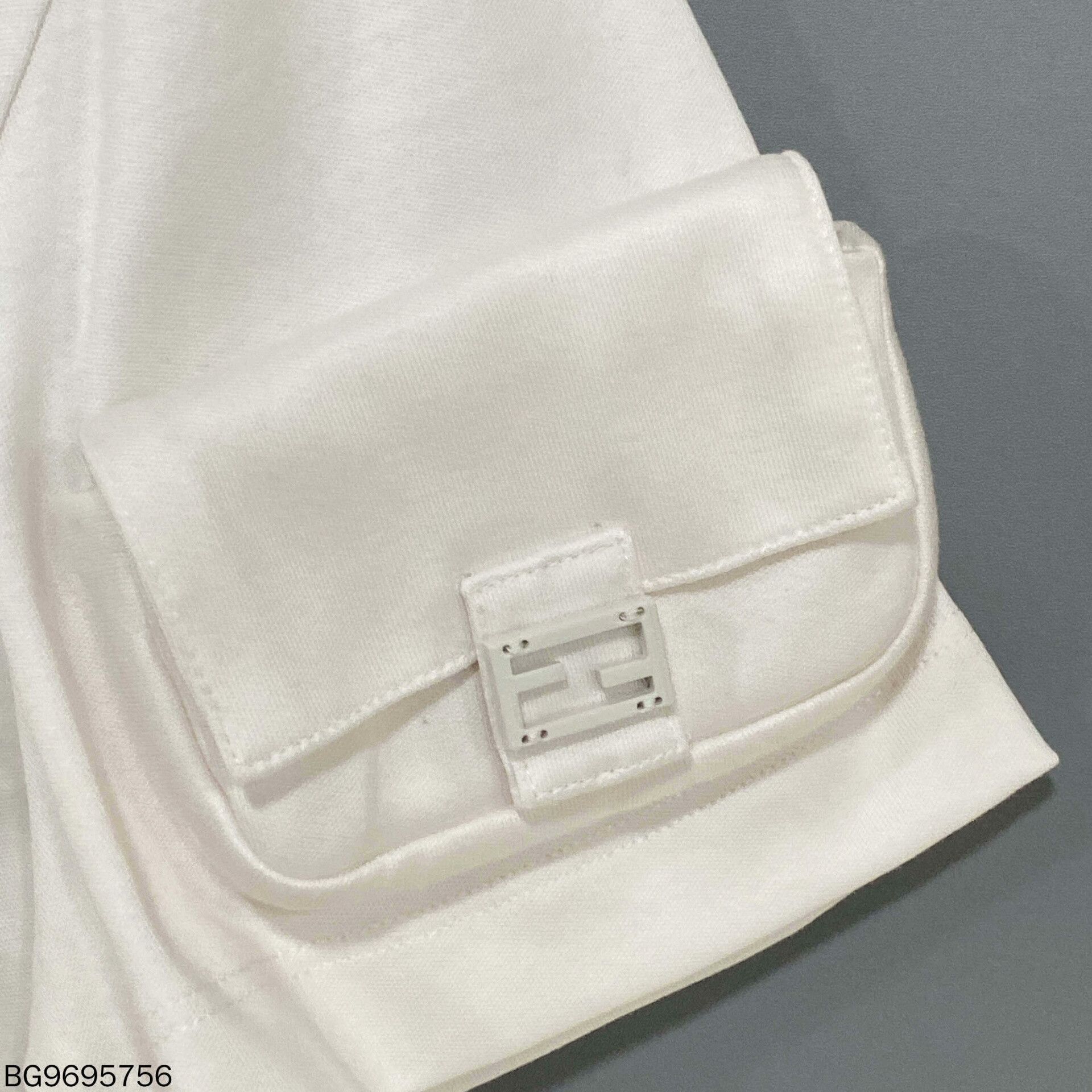 Fendi FENDI Cuff Double F Pocket Tee Size US S / EU 44-46 / 1 - 6 Thumbnail
