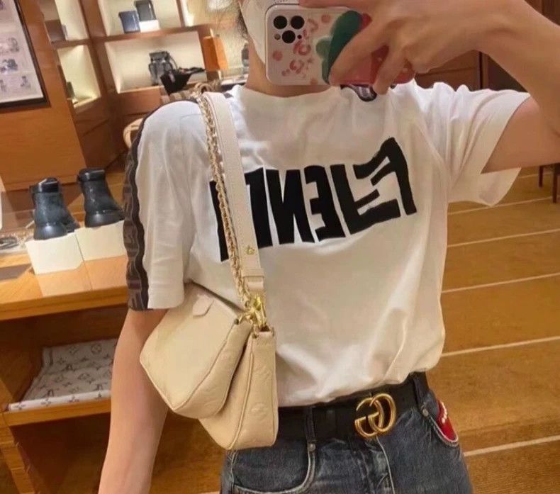 Fendi Fendi Black and White Color Block Letter Print Cotton T-shirt Size US M / EU 48-50 / 2 - 9 Thumbnail