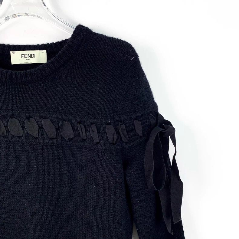 Fendi Fendi Black Ribbed Tie Neck Sweater Size US S / EU 44-46 / 1 - 3 Thumbnail
