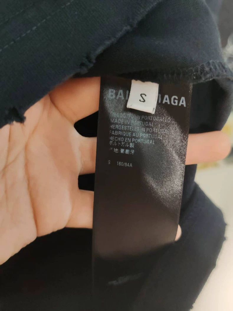 Balenciaga Balenciaga Wave Embroidery Short Sleeve Size US S / EU 44-46 / 1 - 4 Thumbnail