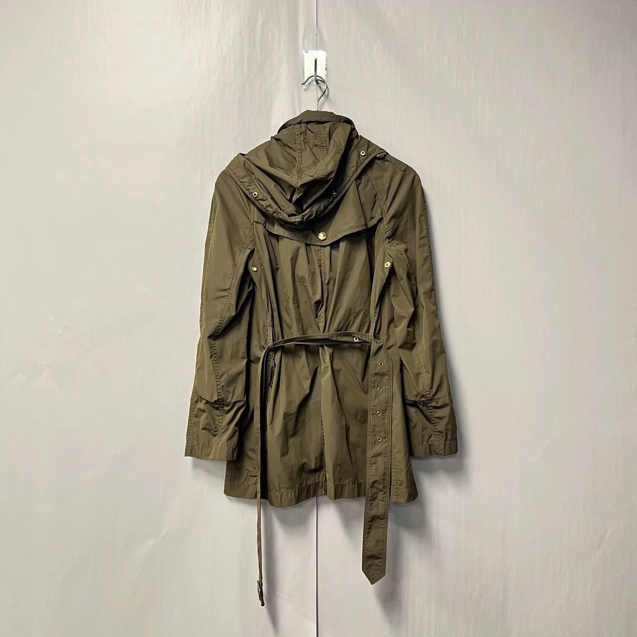 Burberry Burberry Women's Long Trench Coat UK4 Size US XS / EU 42 / 0 - 2 Thumbnail