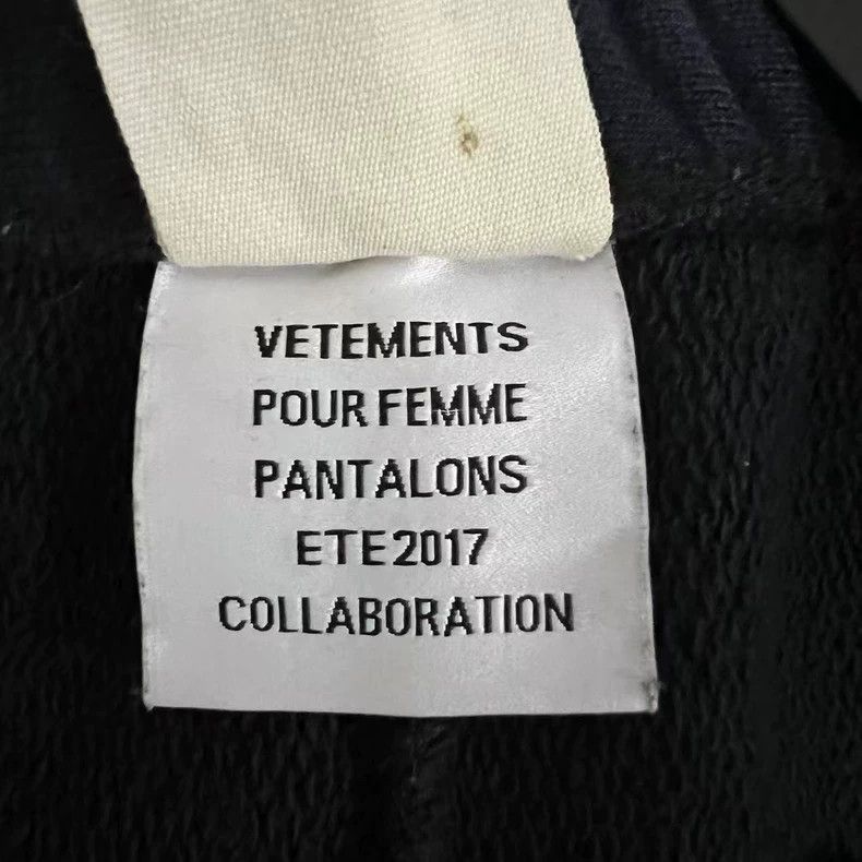 Vetements VETEMENTS x Champion Sweatpants Size US 38 / EU 54 - 5 Thumbnail