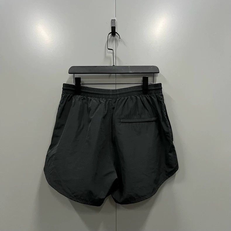 Balenciaga Balenciaga Double B Embroidered Shorts Size US 38 / EU 54 - 2 Thumbnail