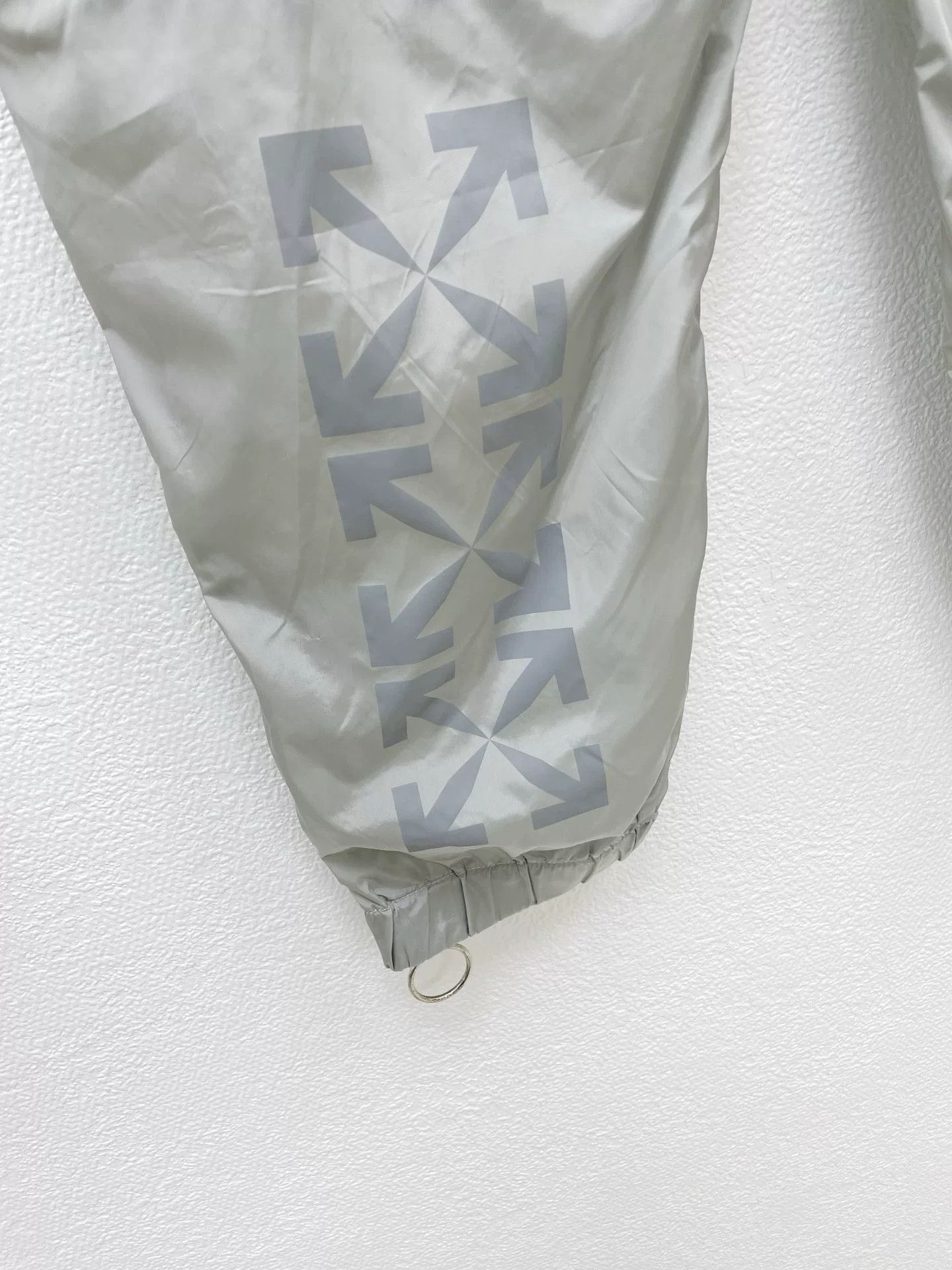 Off-White OFF-WHITE Elastic Waist Cargo Casual Pants Size US 28 / EU 44 - 5 Thumbnail