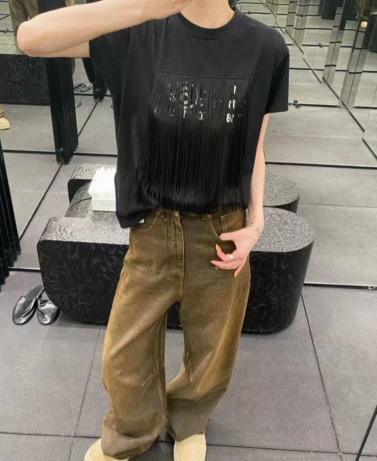 Maison Margiela black fringed t-shirt by mm6 maison margiela Size US XXS / EU 40 - 5 Thumbnail