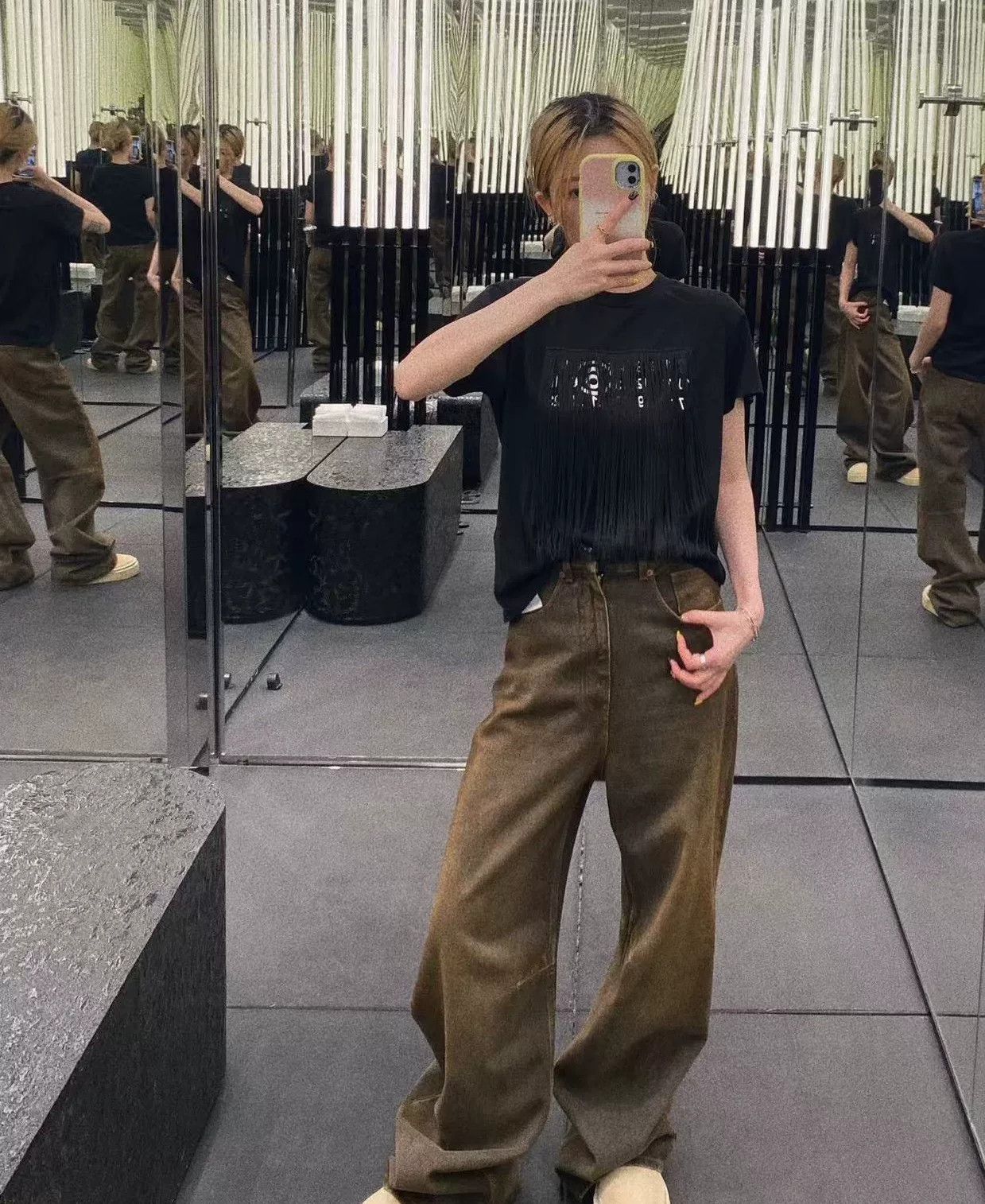 Maison Margiela black fringed t-shirt by mm6 maison margiela Size US XXS / EU 40 - 4 Thumbnail