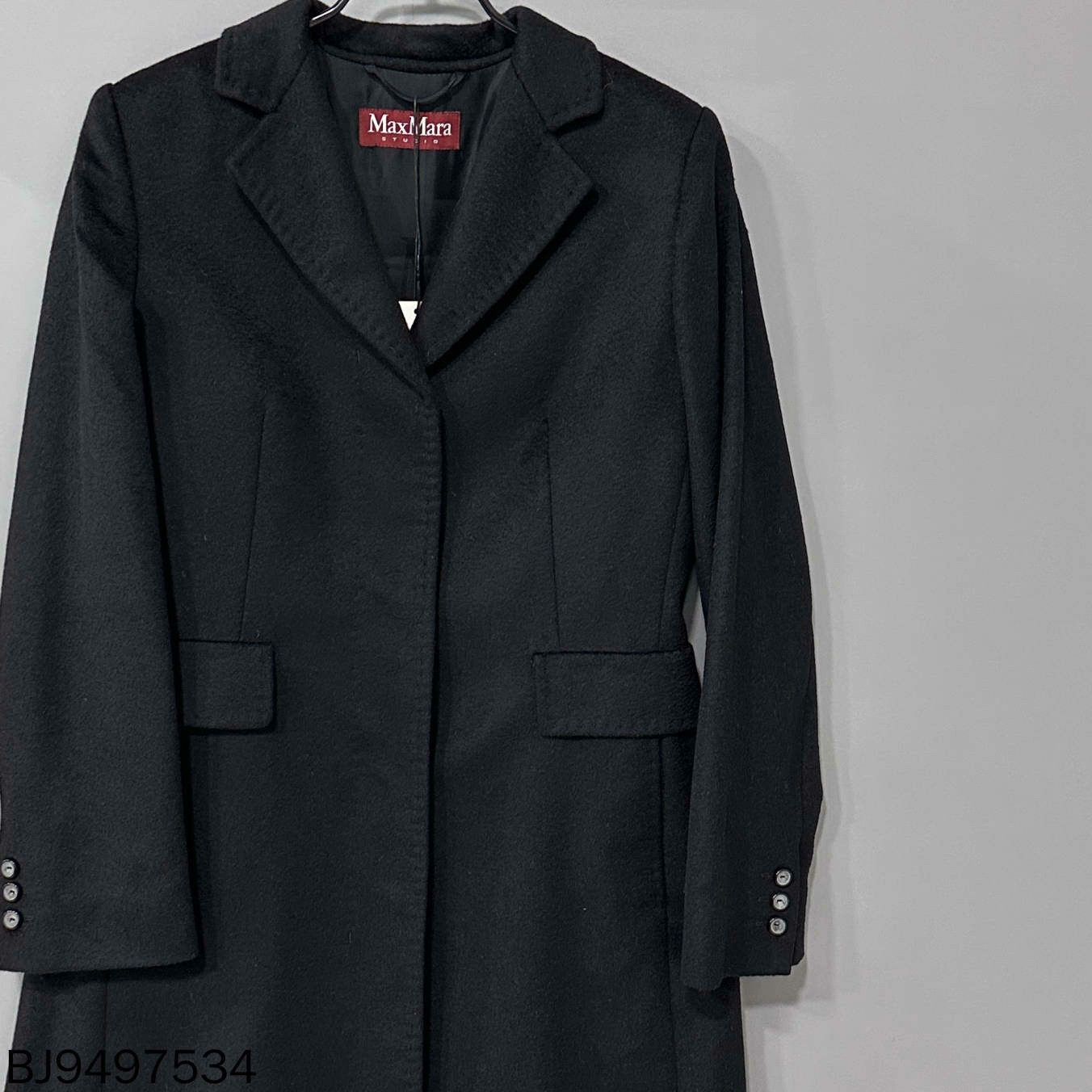 Max Mara black wool coat by maxmara Size US M / EU 48-50 / 2 - 2 Thumbnail