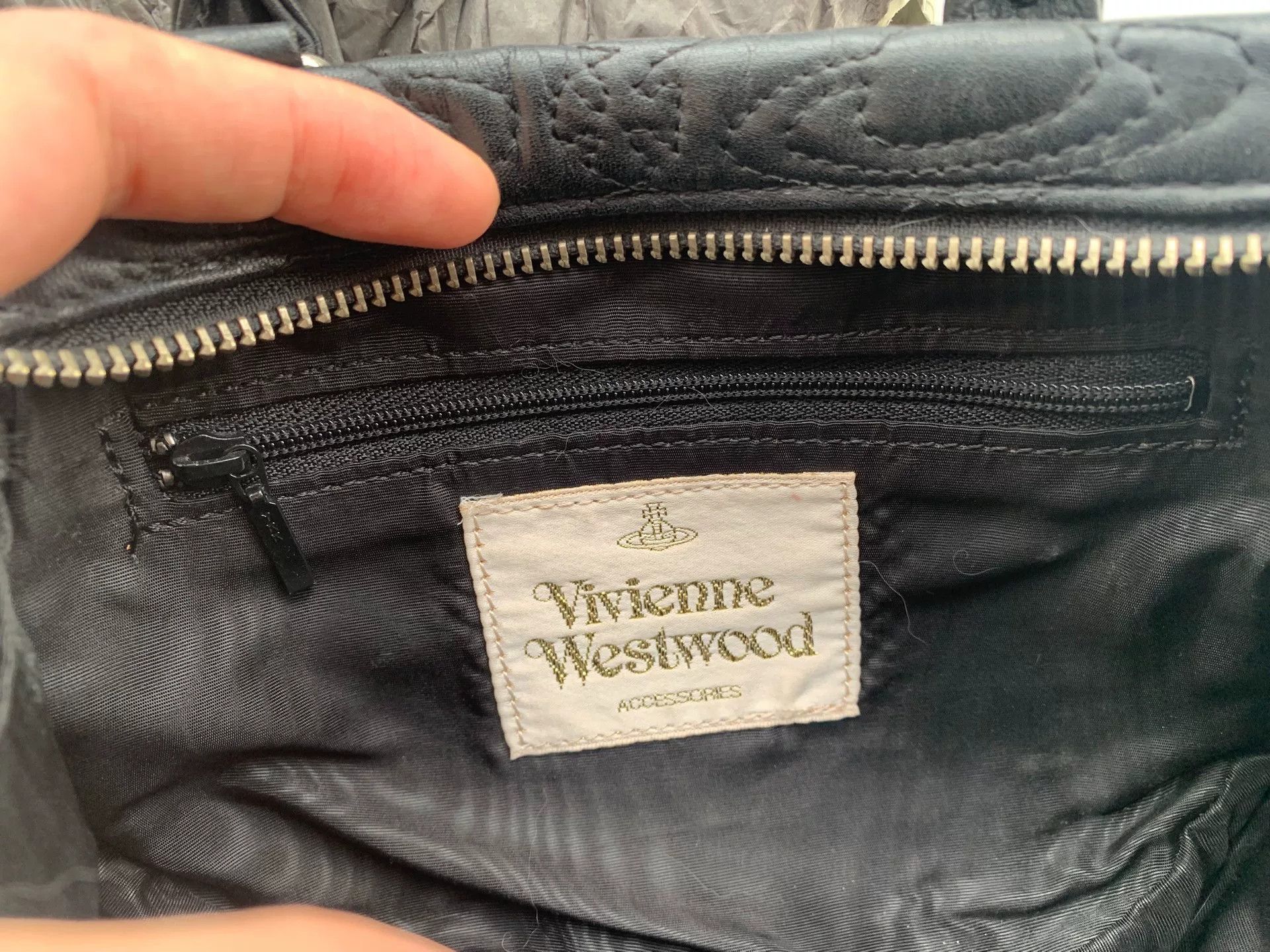 Vivienne Westwood Vivienne Westwood Vintage Pin Embossed Handbag Size ONE SIZE - 4 Thumbnail
