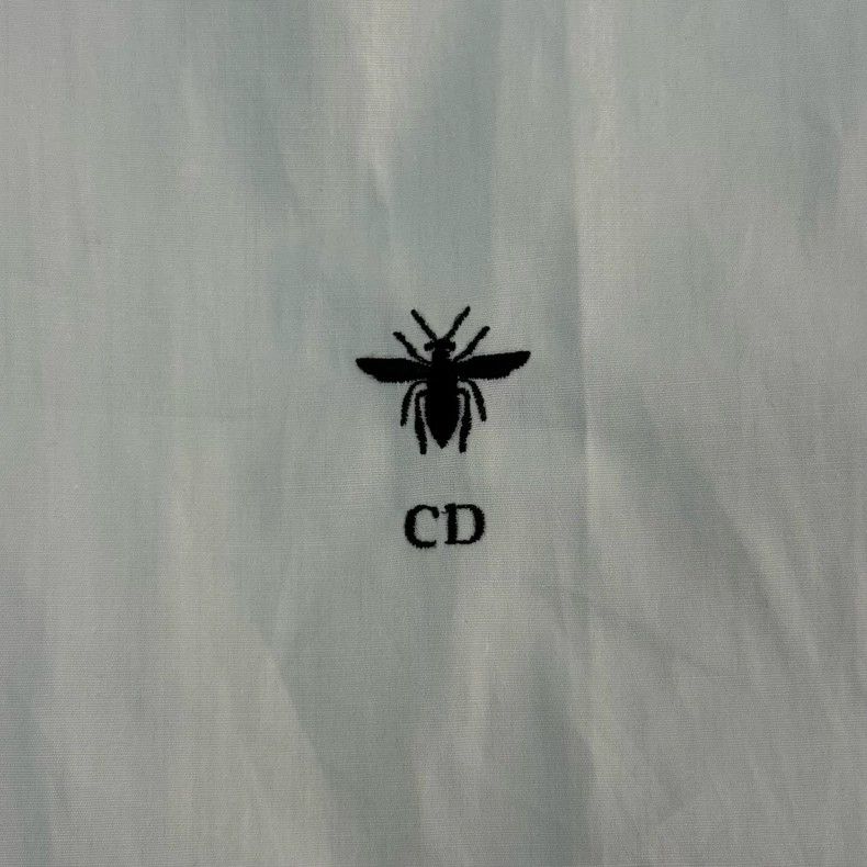 Dior Dior White Embroidered Bee Short-Sleeve Shirt Size US XS / EU 42 / 0 - 7 Thumbnail