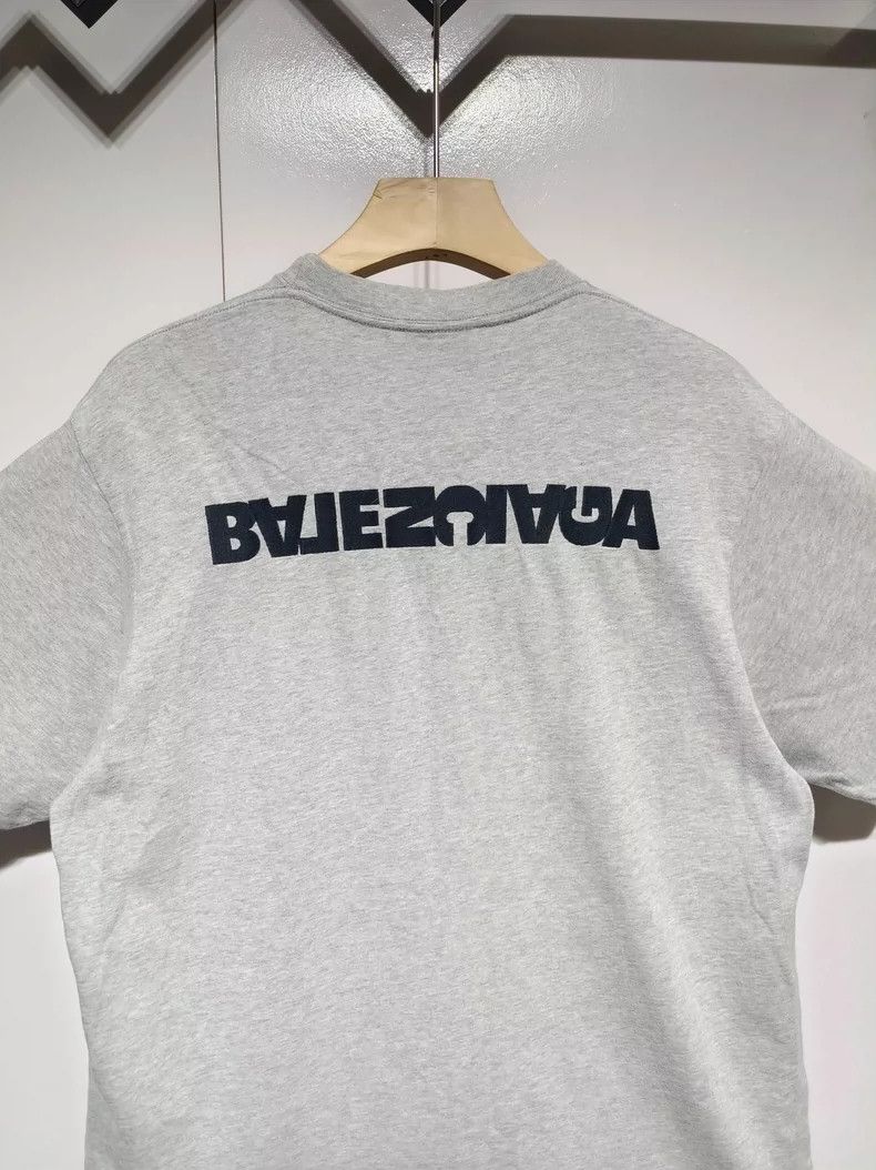 Balenciaga Balenciaga Reversed Logo Short Sleeve Tee Size US L / EU 52-54 / 3 - 2 Thumbnail