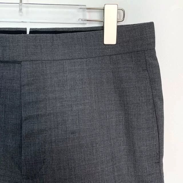 Thom Browne Thom Browne Men's Three-Stripe Casual Shorts Size US 44 / EU 60 - 3 Thumbnail