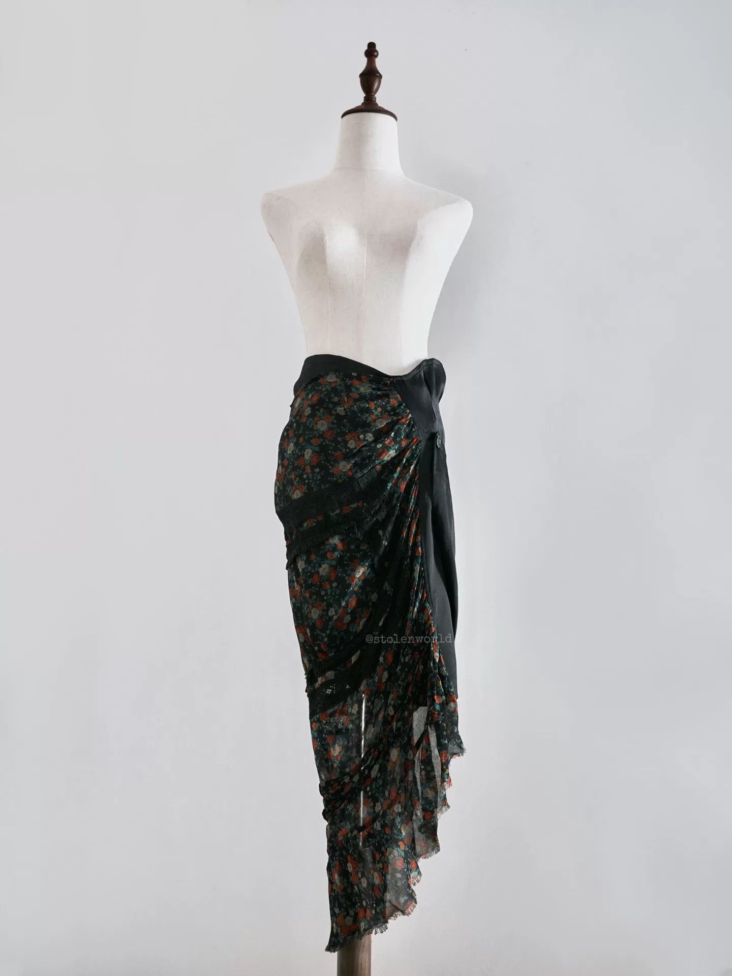 Junya Watanabe Junya Watanabe 07aw Floral Half Skirt Size US 26 / EU 42 - 7 Thumbnail