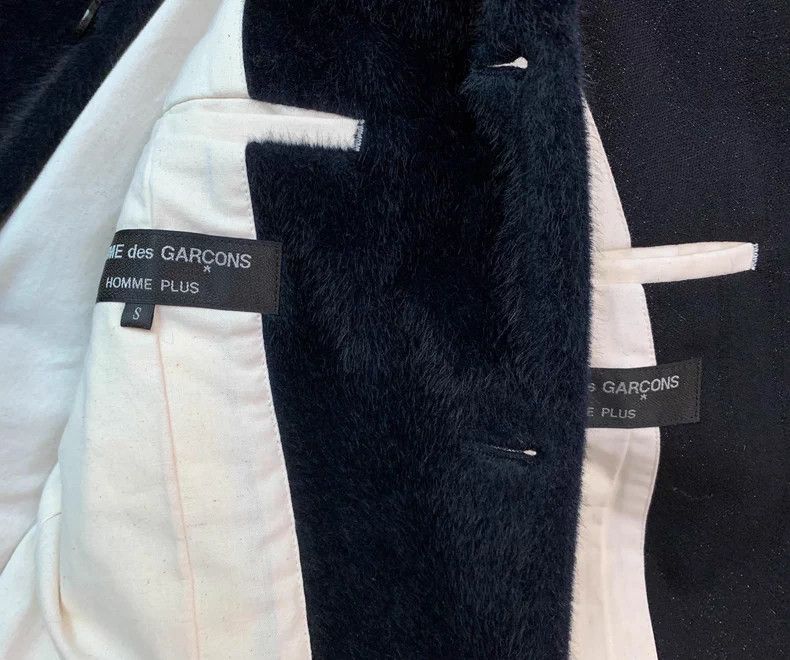 Comme des Garcons COMME DES GARCONS HOMME PLUS AW17 Fur Coat Size US S / EU 44-46 / 1 - 7 Thumbnail