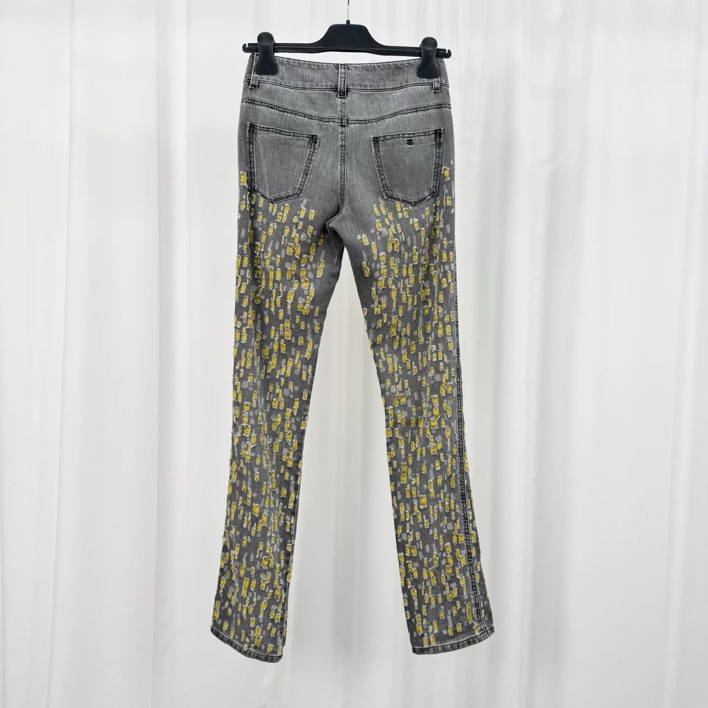 Chanel Chanel Daisy Logo Embroidered Denim Pants Size US 34 / EU 50 - 2 Thumbnail