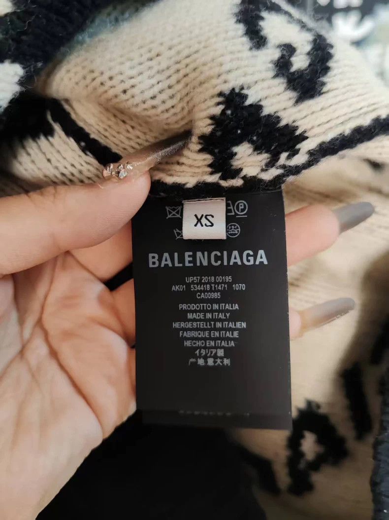 Balenciaga Balenciaga Logo Print Knit Sweater Size US XS / EU 42 / 0 - 4 Thumbnail