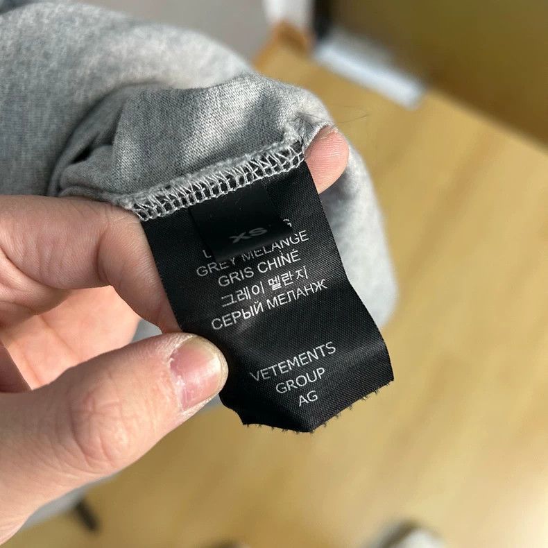 Vetements VETEMENTS Gray Slogan Short Sleeve T-shirt Size US XS / EU 42 / 0 - 4 Thumbnail
