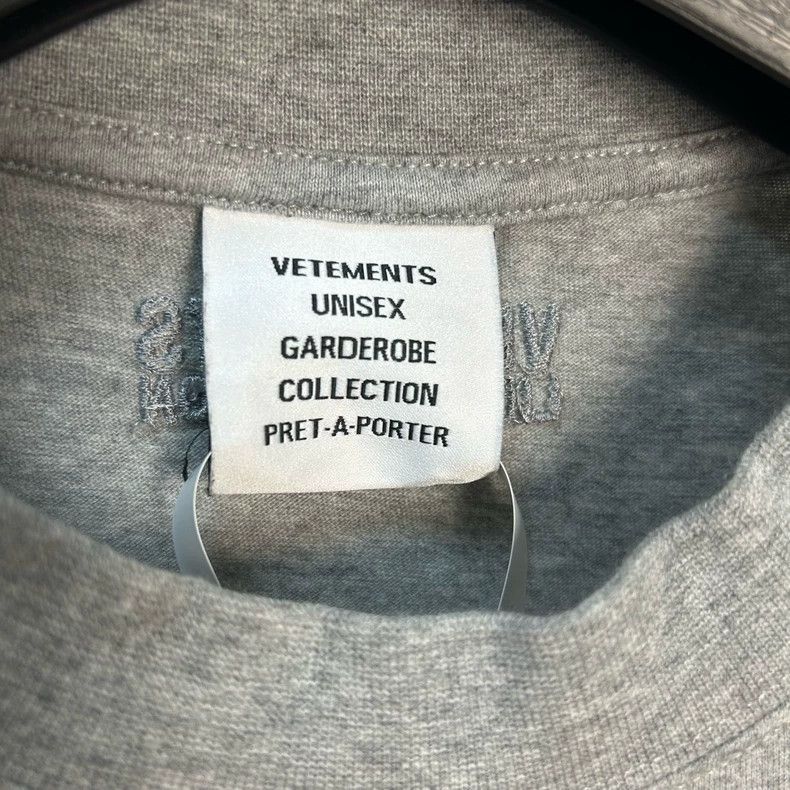 Vetements VETEMENTS Gray Slogan Short Sleeve T-shirt Size US XS / EU 42 / 0 - 3 Thumbnail