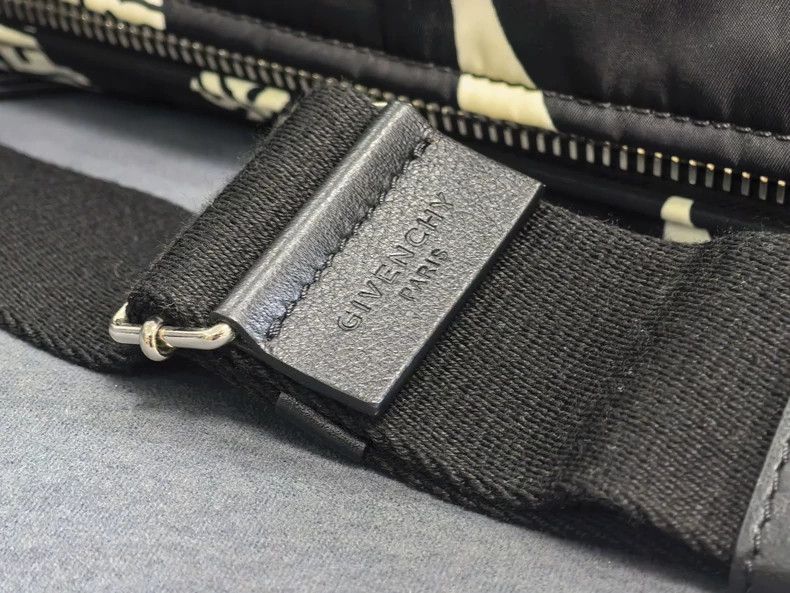 Givenchy Givenchy Pandora Limited Crossbody Bag Size ONE SIZE - 5 Thumbnail
