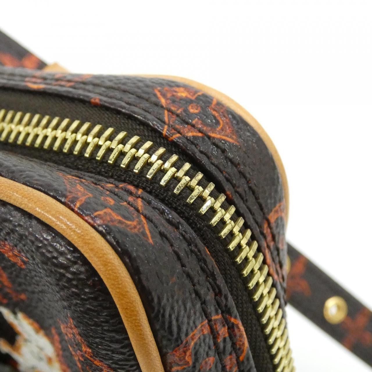 Louis Vuitton Louis Vuitton Louis Vuitton Catogram Monogram Shoulder Bag Canvas Shoulder Bag M44399 DUTY FREE for USA Size ONE SIZE - 4 Thumbnail